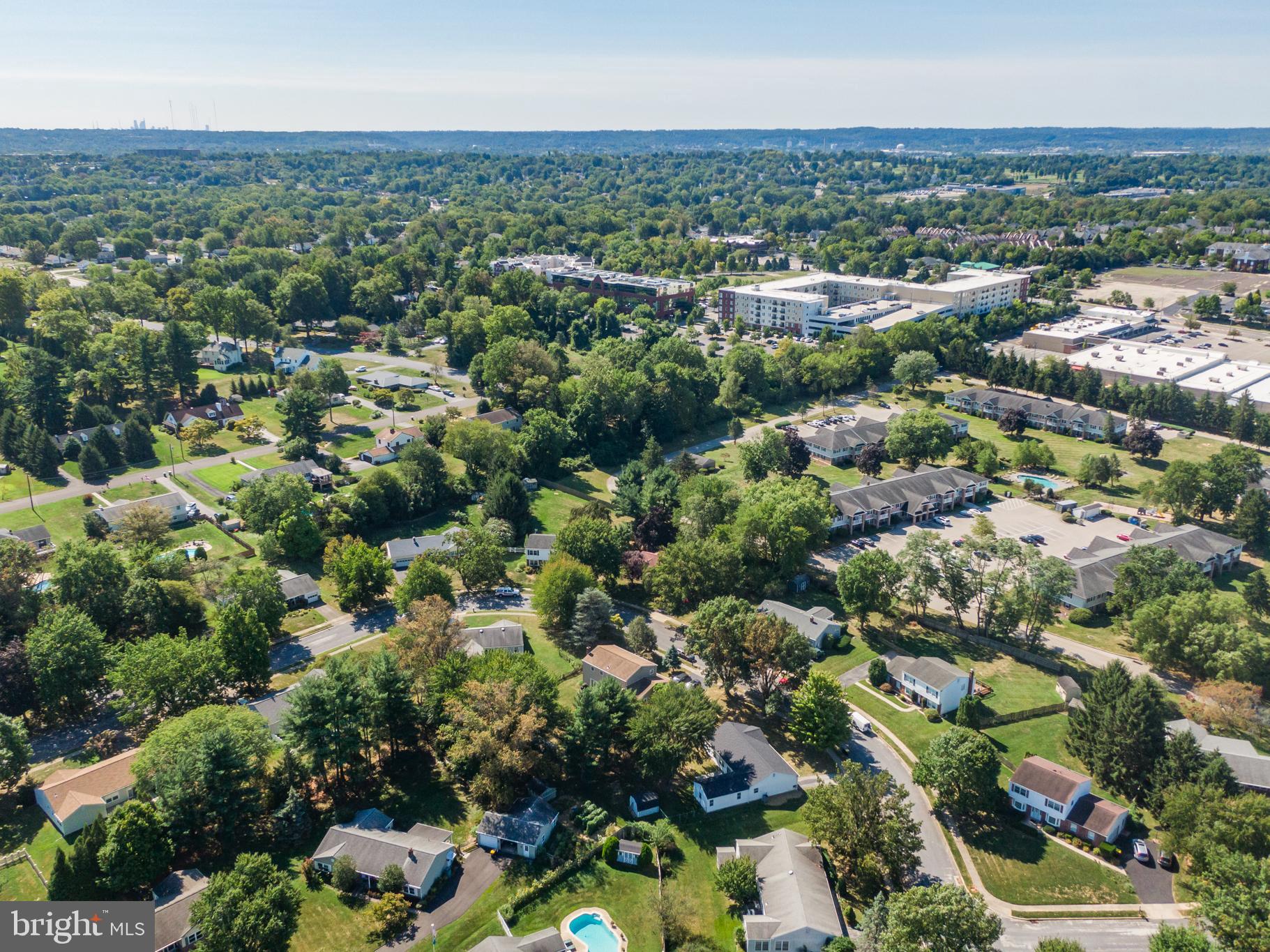 KIMBERLY KNOLL - Residential