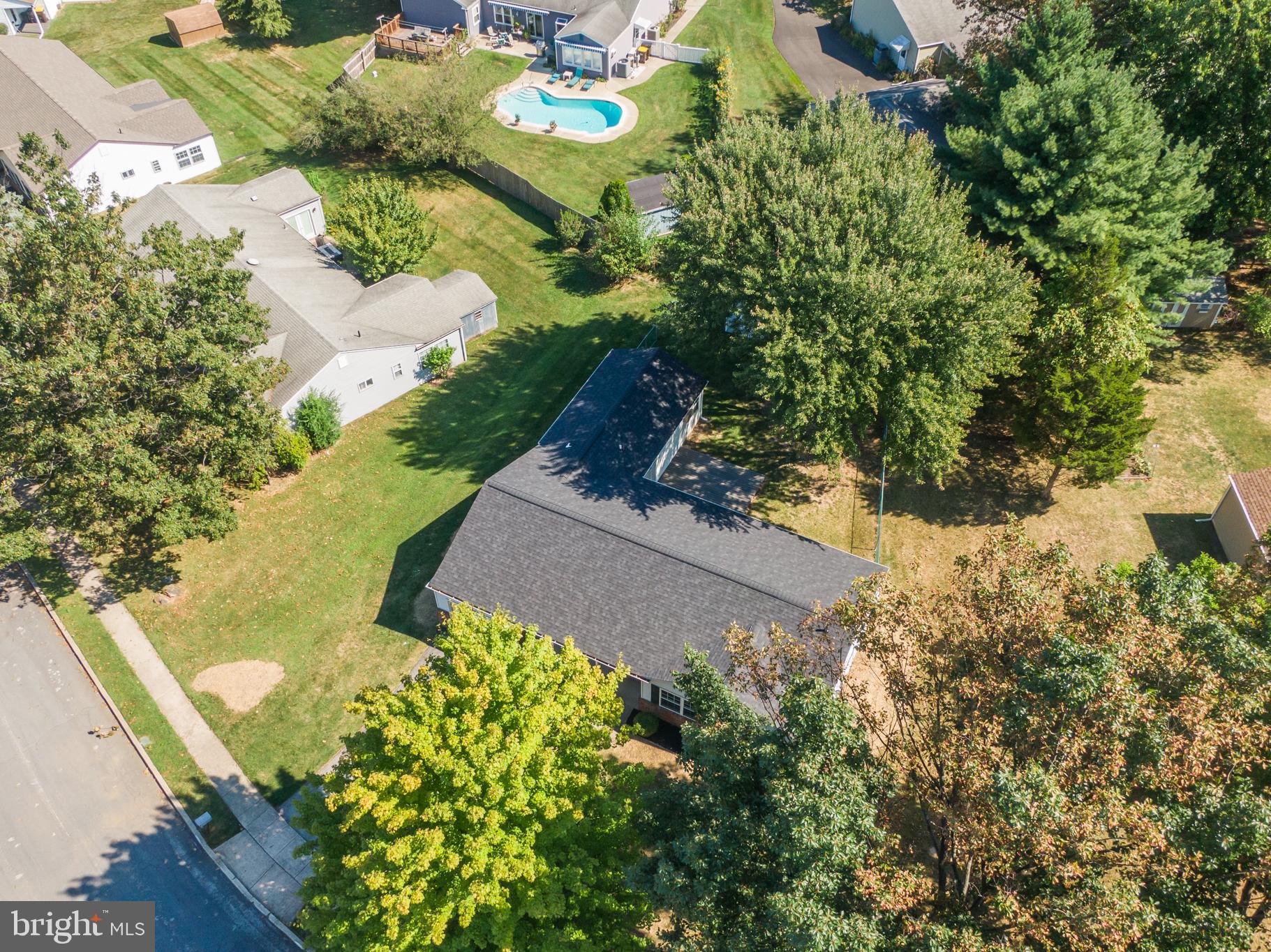 KIMBERLY KNOLL - Residential