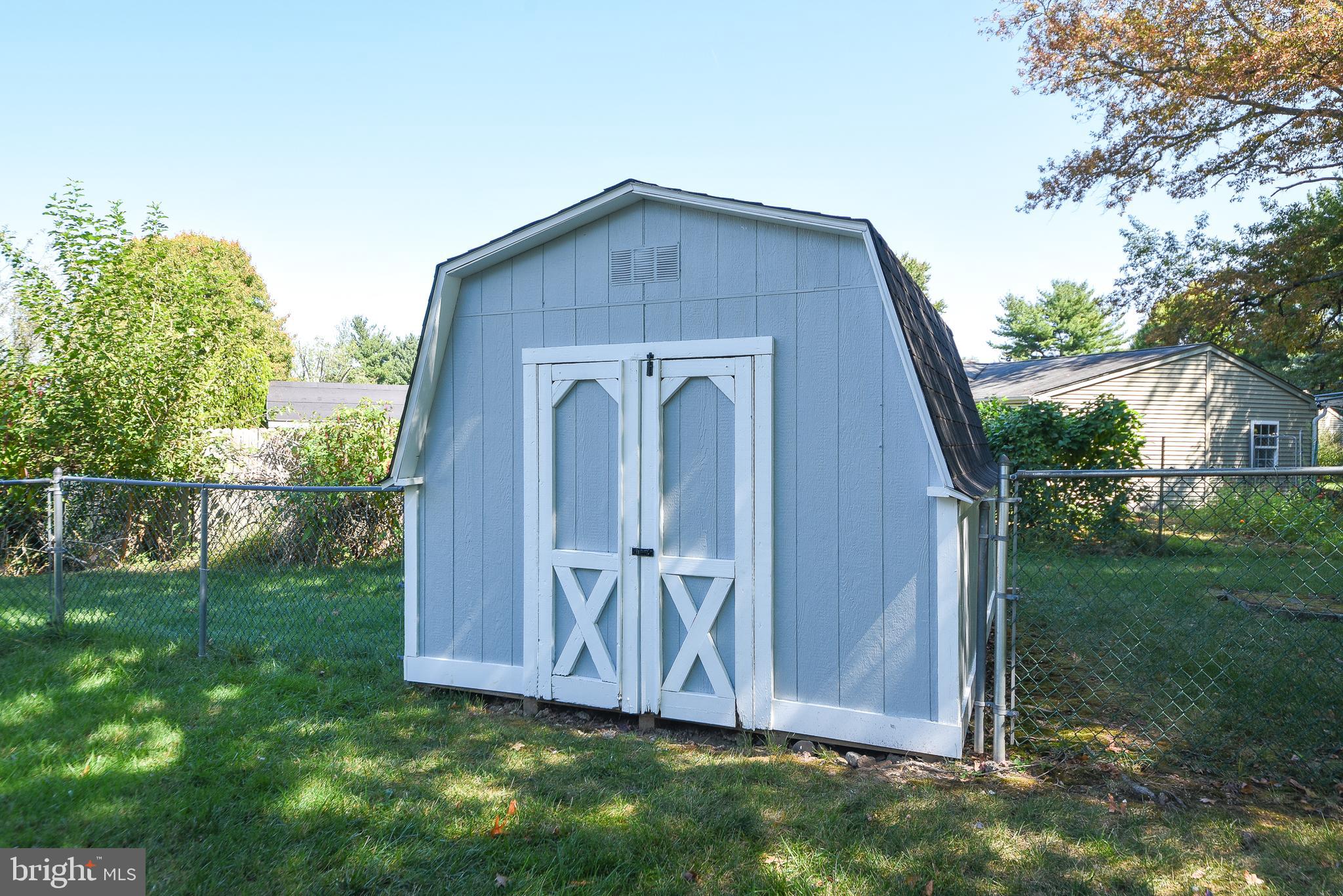 KIMBERLY KNOLL - Residential