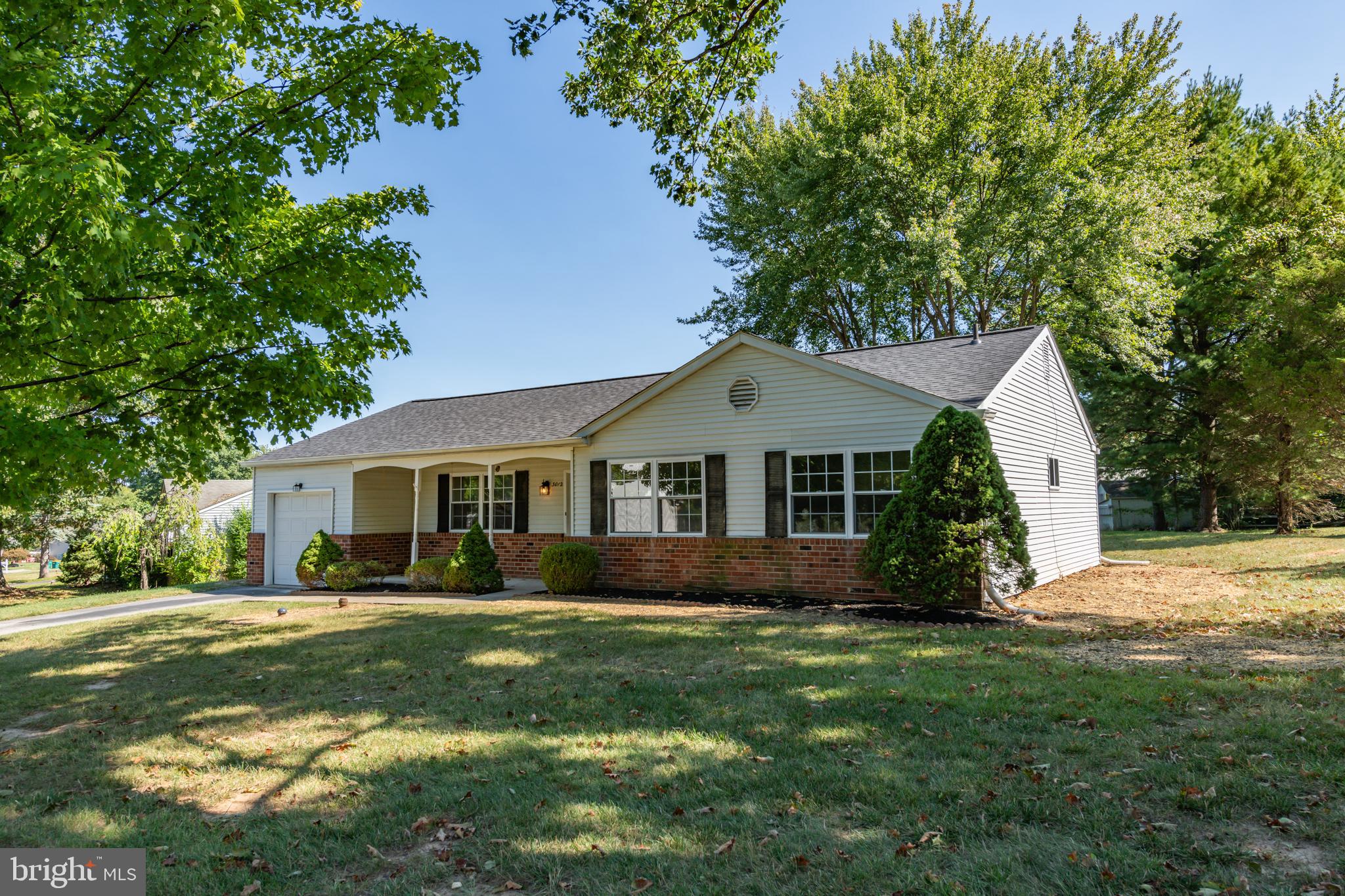 KIMBERLY KNOLL - Residential