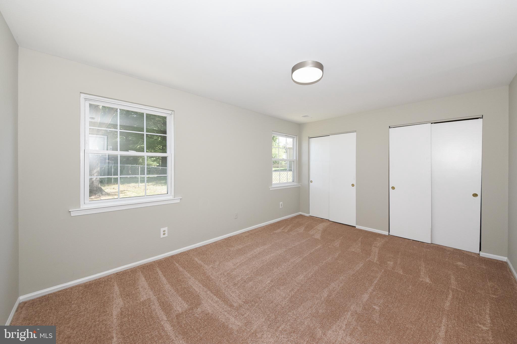 KIMBERLY KNOLL - Residential