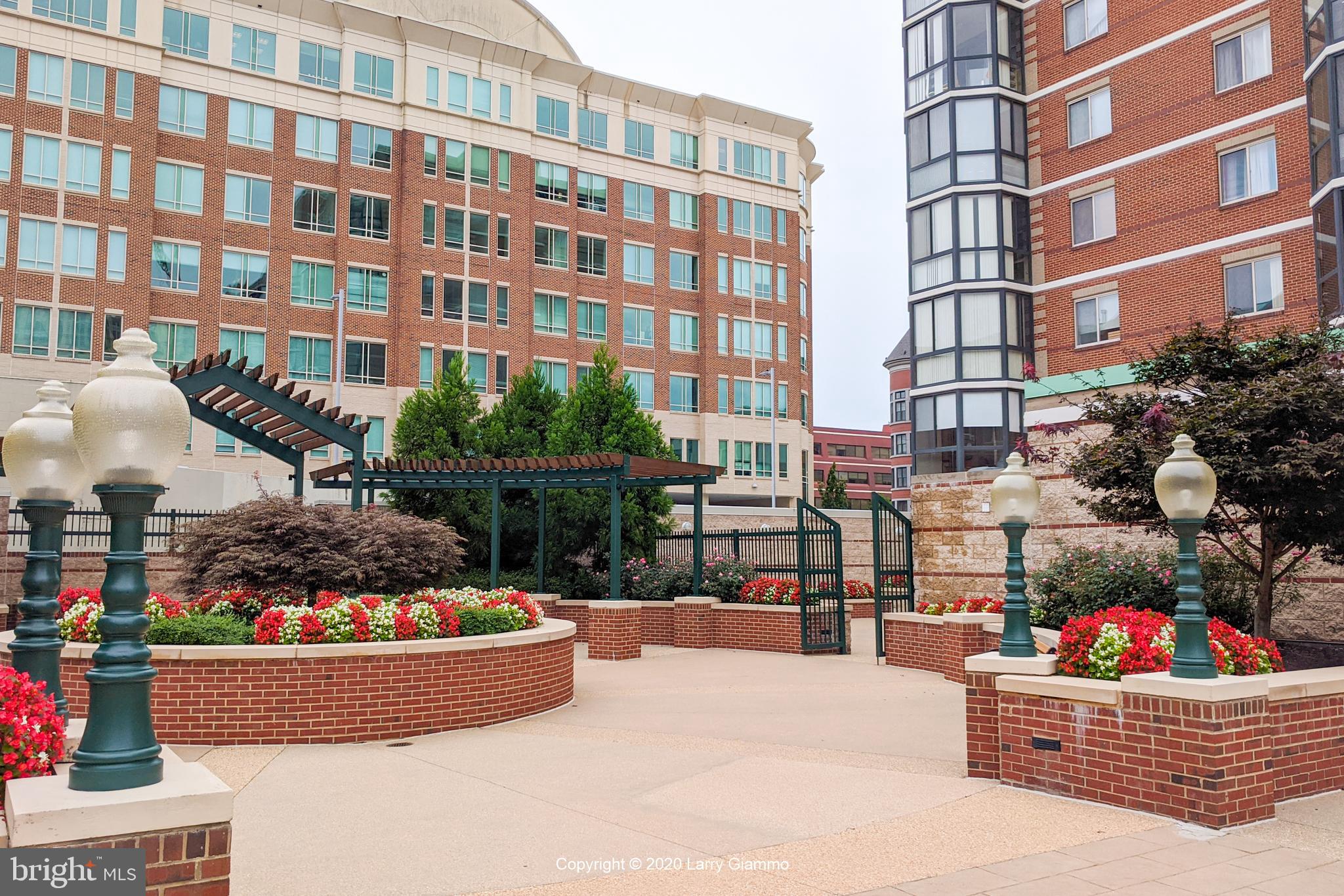 THE VICTORIA CODM - Residential