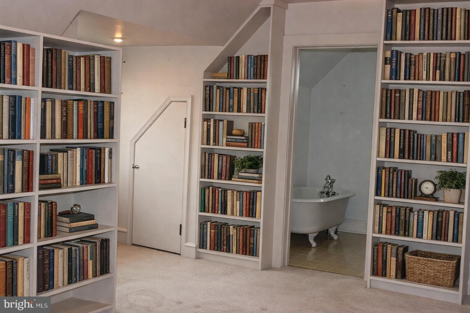 DREXEL PARK GARDEN - Residential