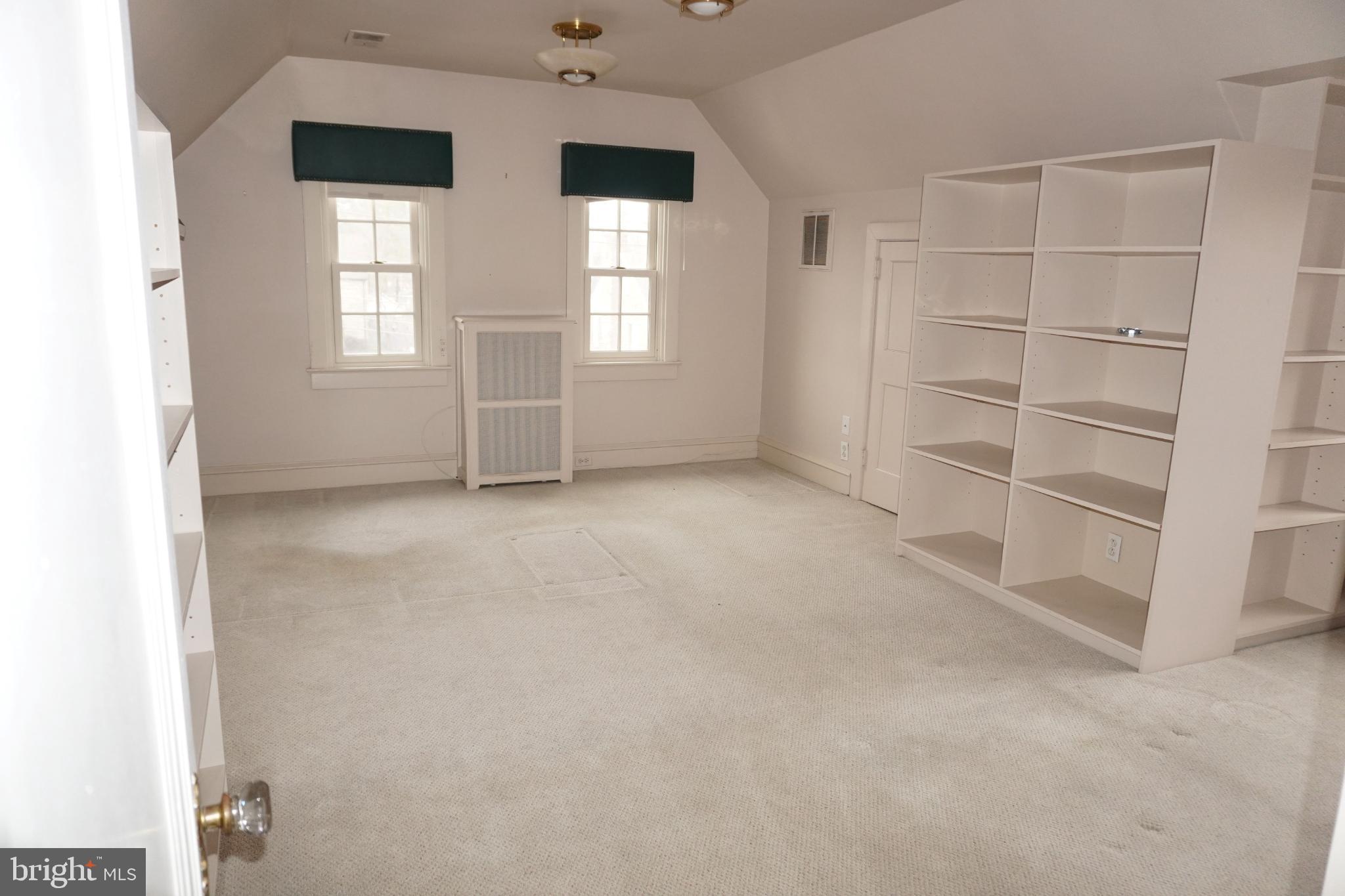 DREXEL HILL - Residential