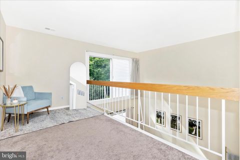 Tiny photo for 9409 Chatteroy Place, MONTGOMERY VILLAGE, MD 20886 (MLS # MDMC2231382)