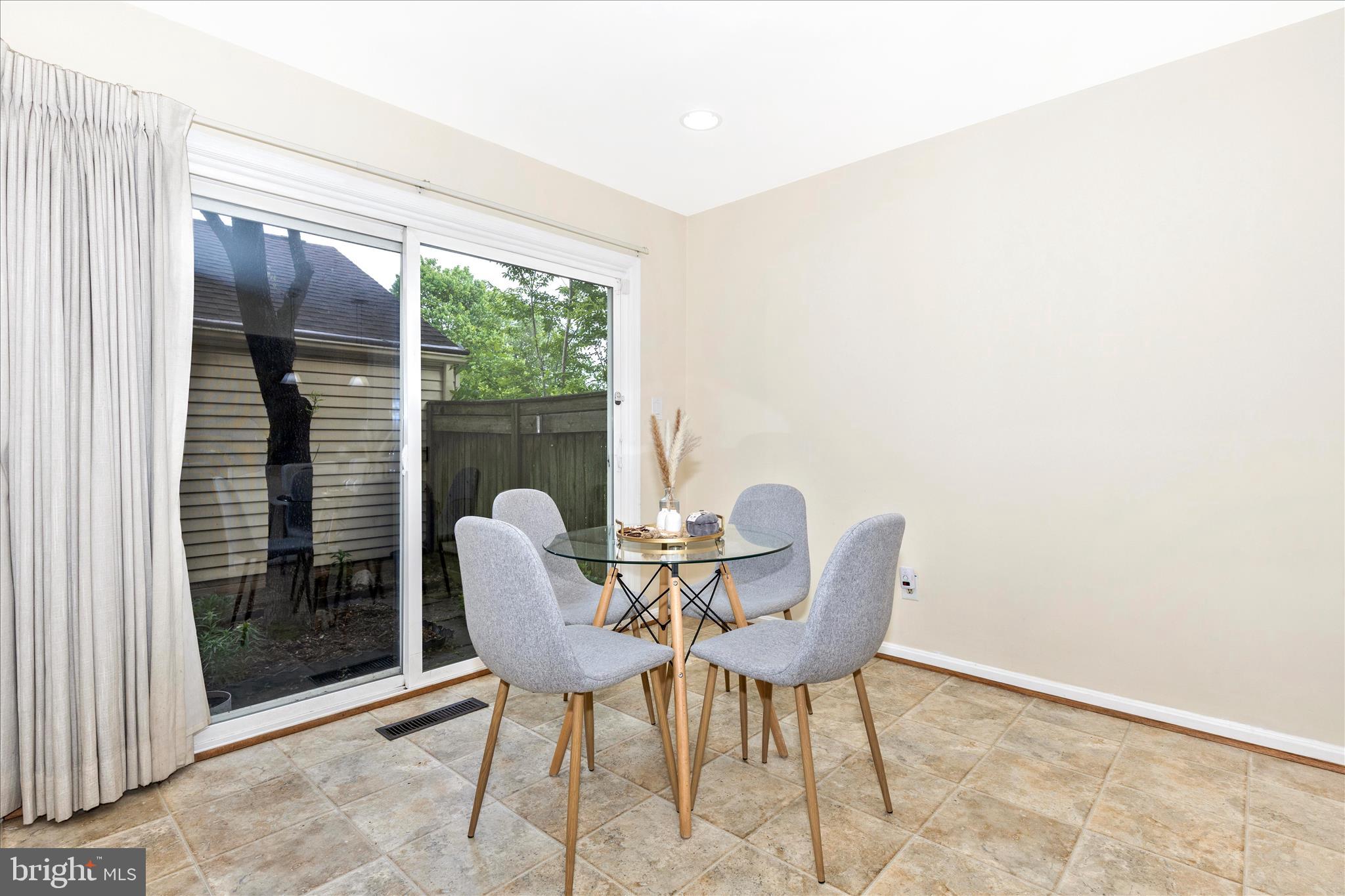 GREENTEE - Residential