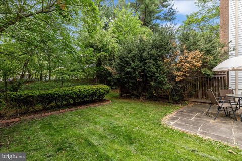 Tiny photo for 9409 Chatteroy Place, MONTGOMERY VILLAGE, MD 20886 (MLS # MDMC2231382)
