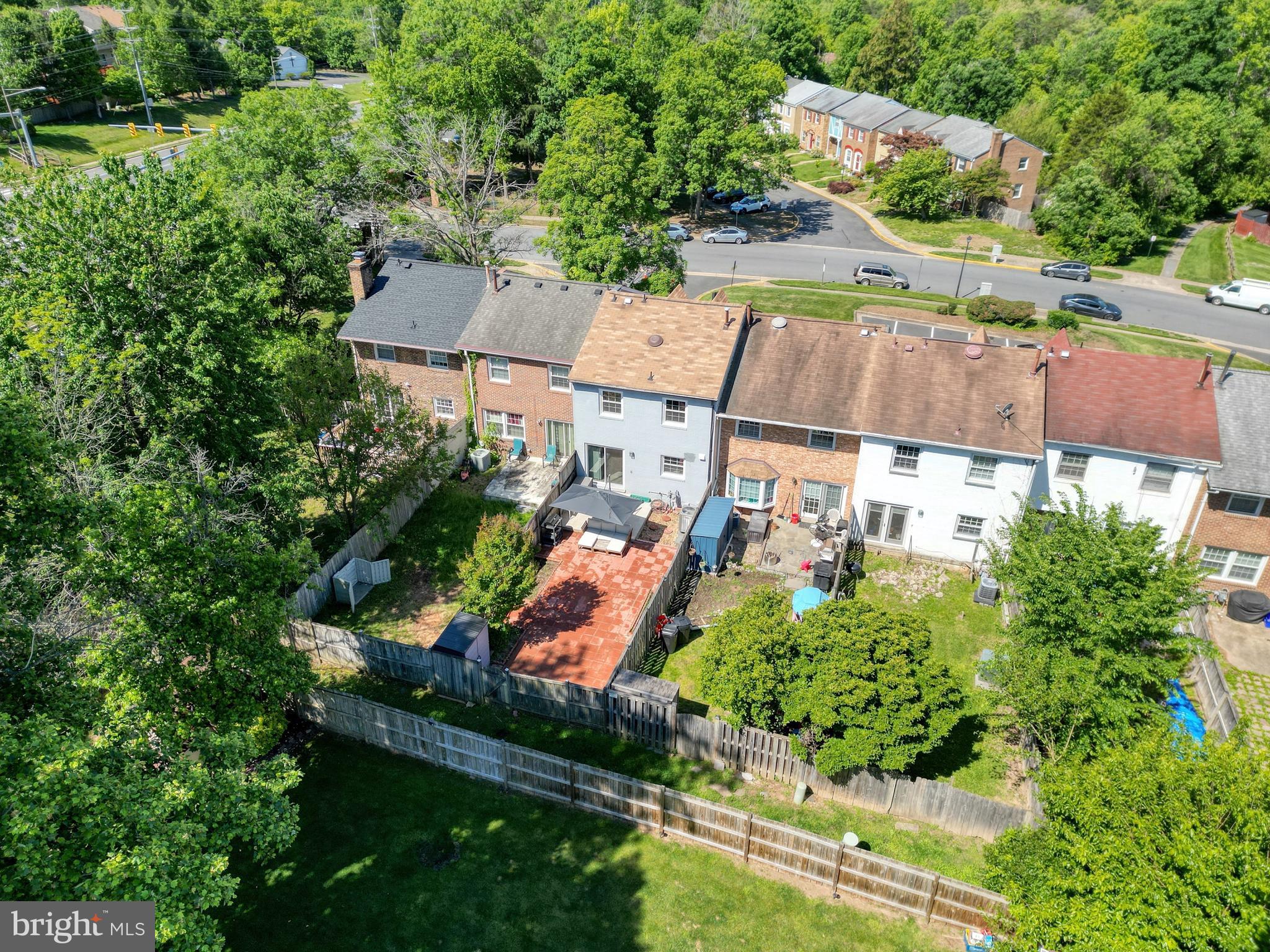6335 PADDINGTON LANE