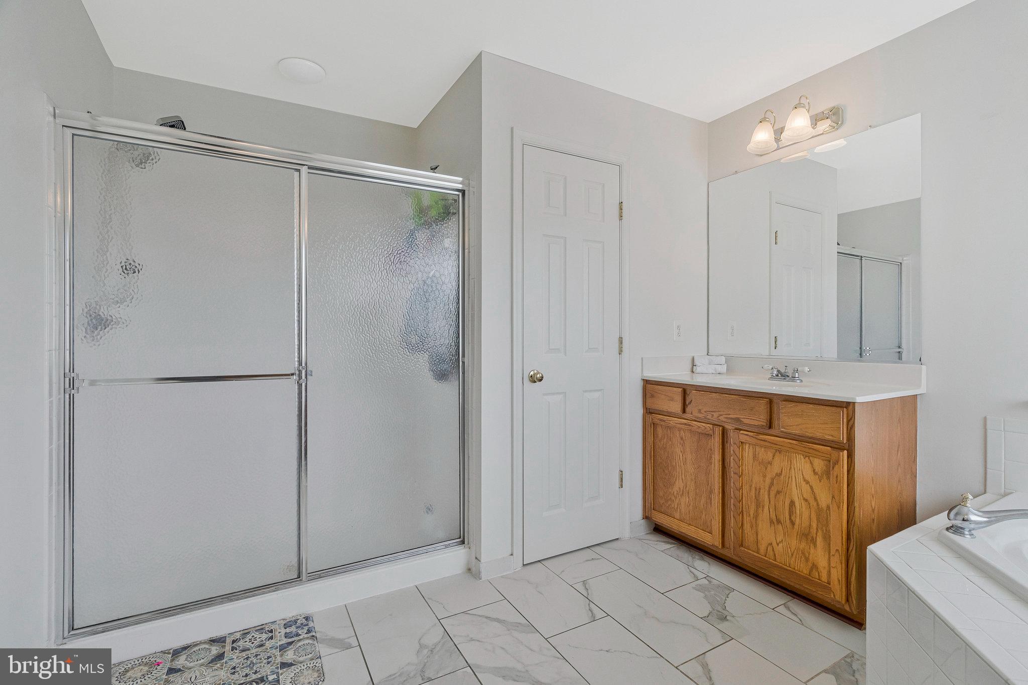 ASHBROOK - Residential Lease