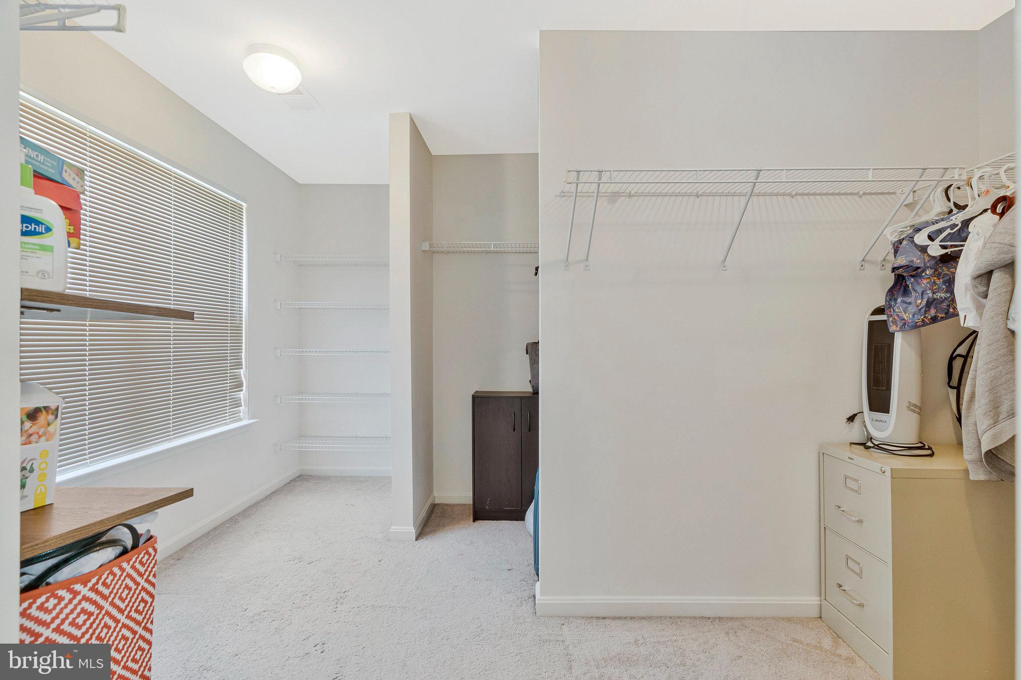 ASHBROOK - Residential Lease