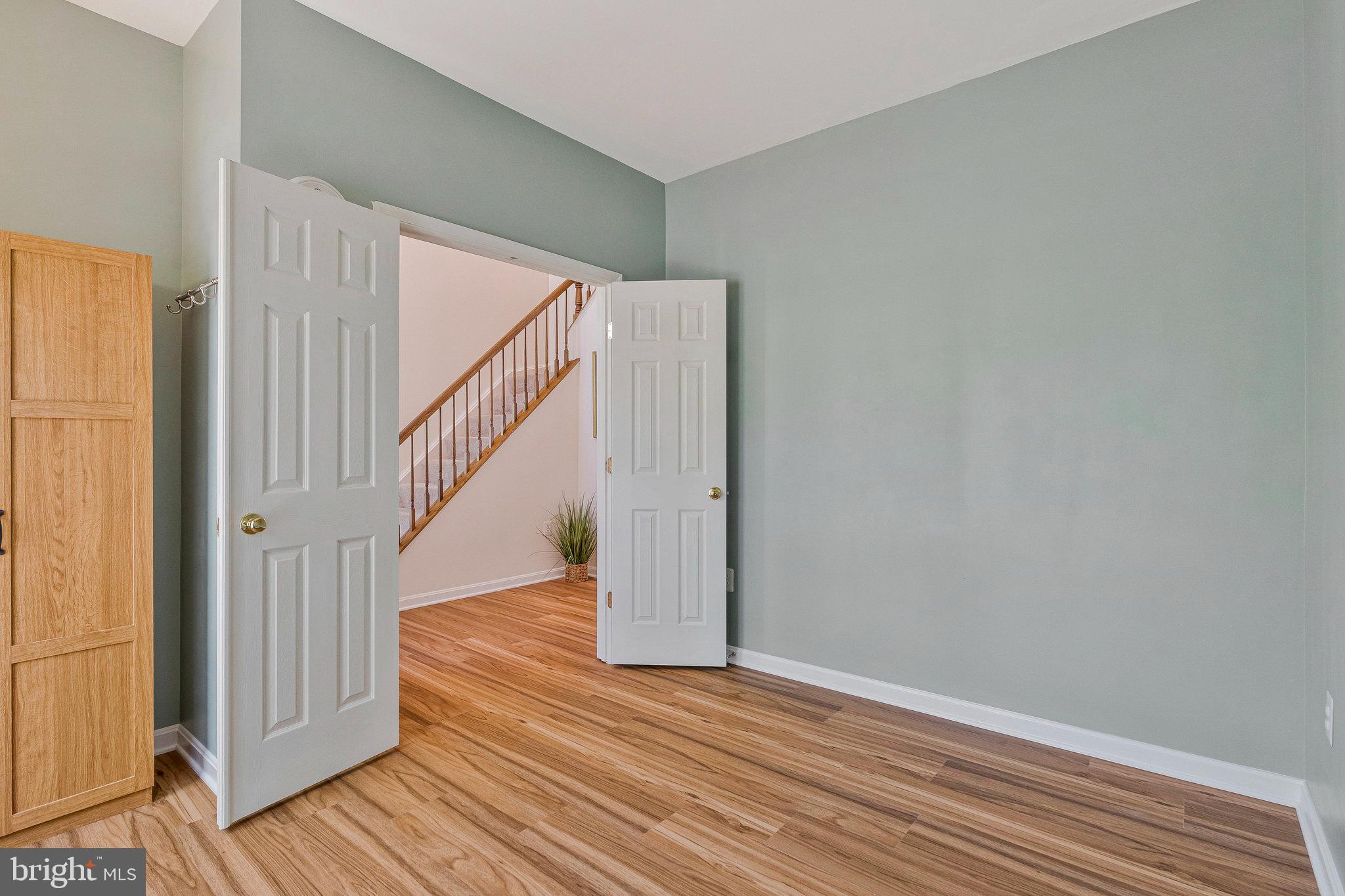 ASHBROOK - Residential Lease