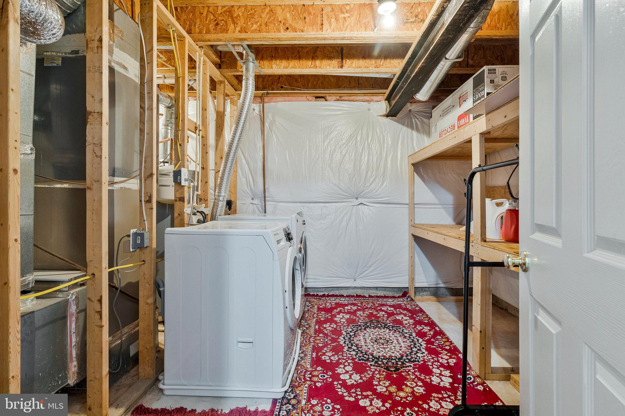 ASHBROOK - Residential Lease