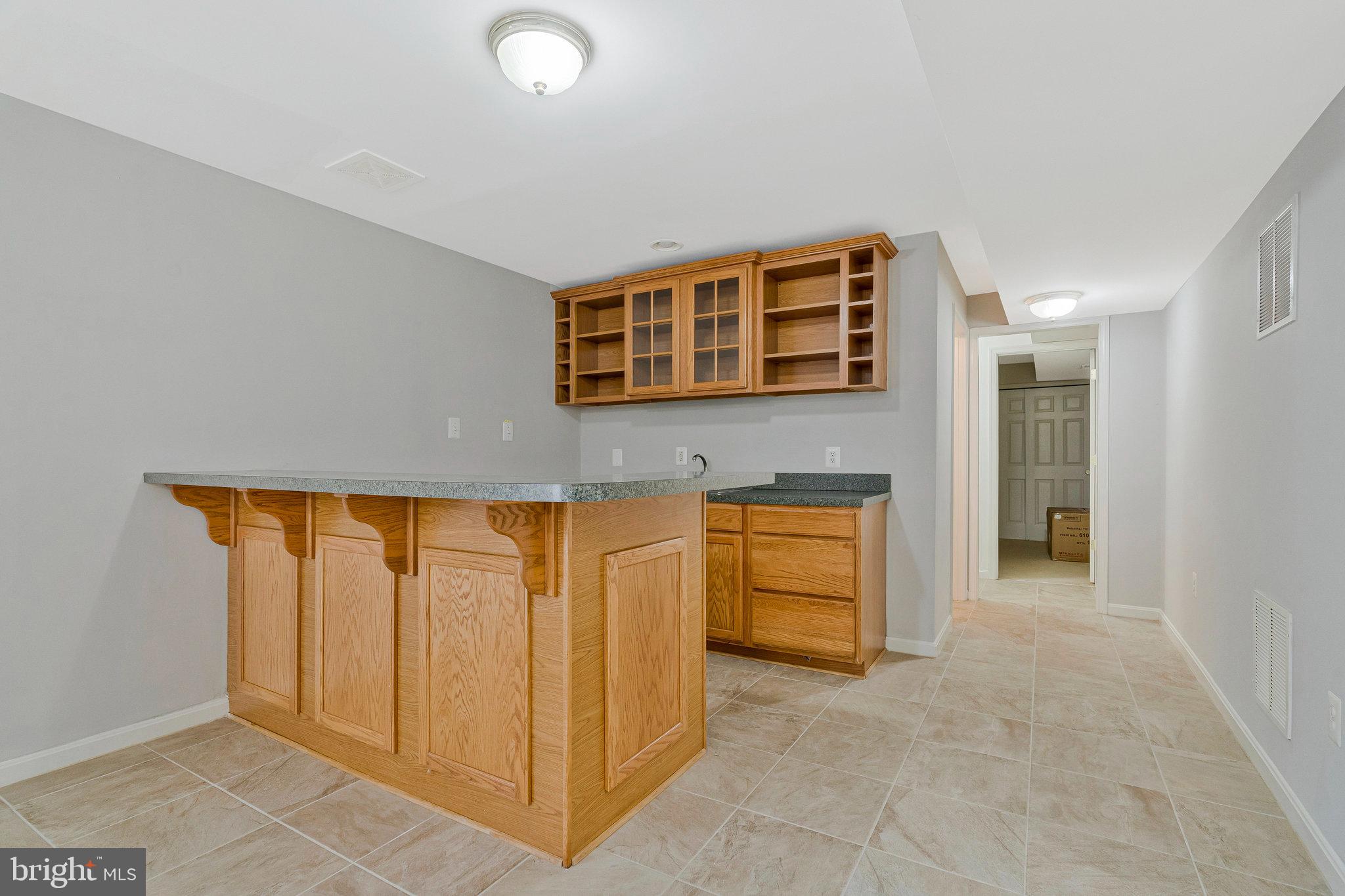 ASHBROOK - Residential Lease