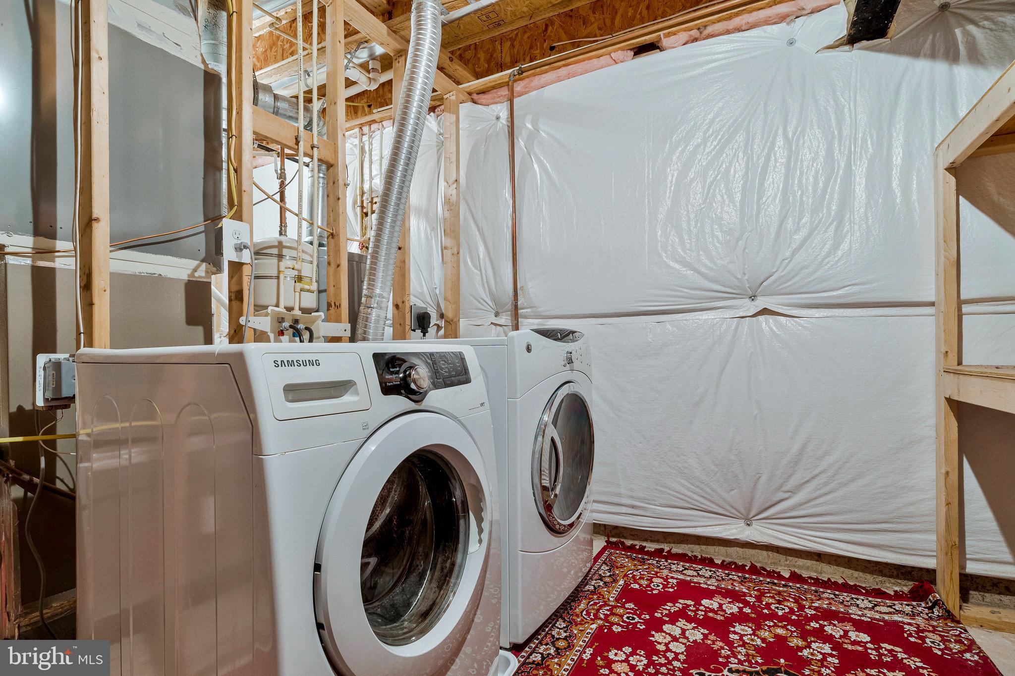 ASHBROOK - Residential Lease