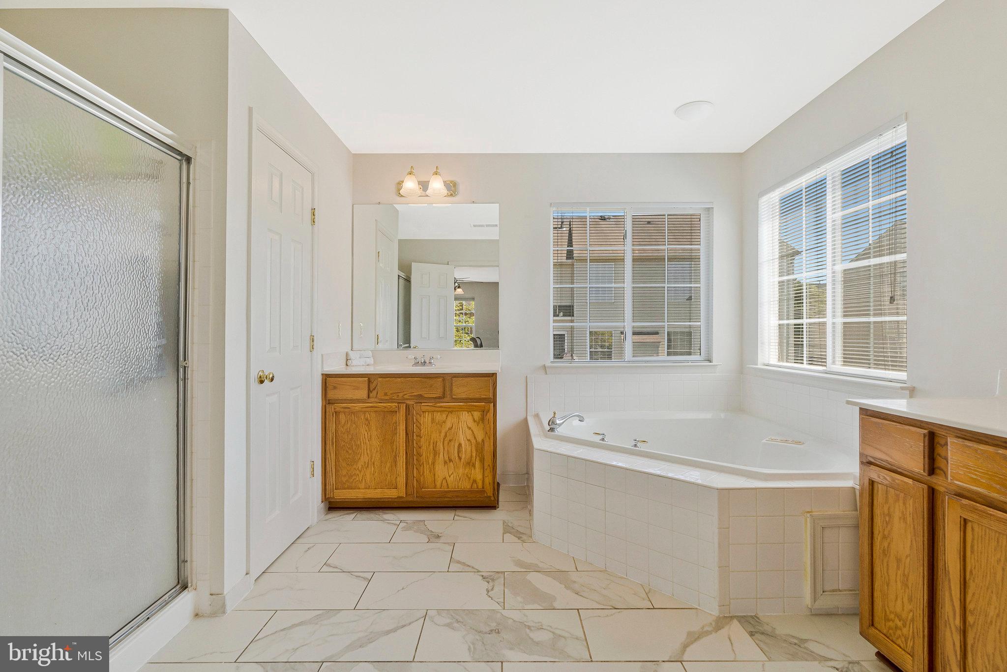 ASHBROOK - Residential Lease