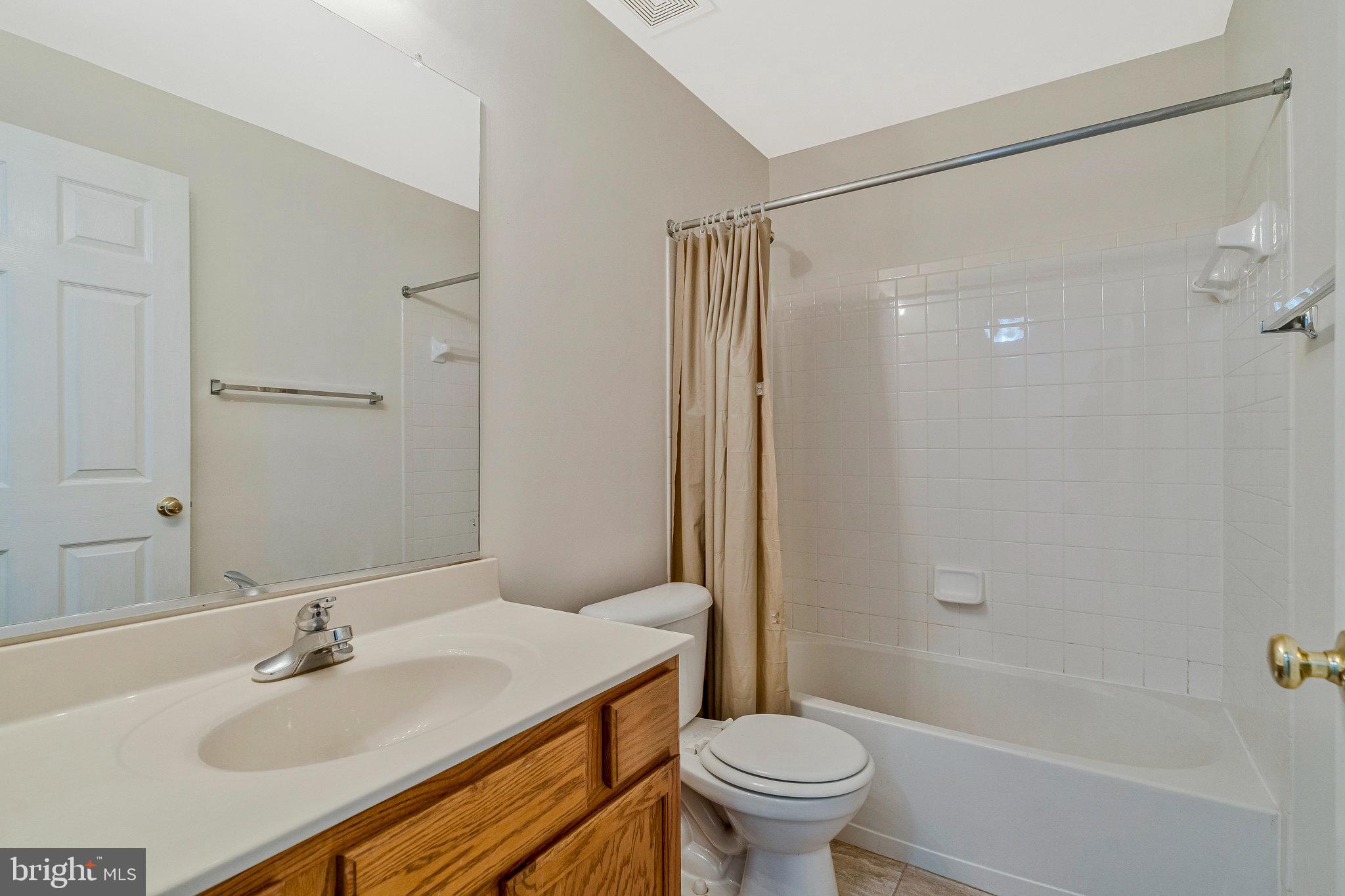 ASHBROOK - Residential Lease