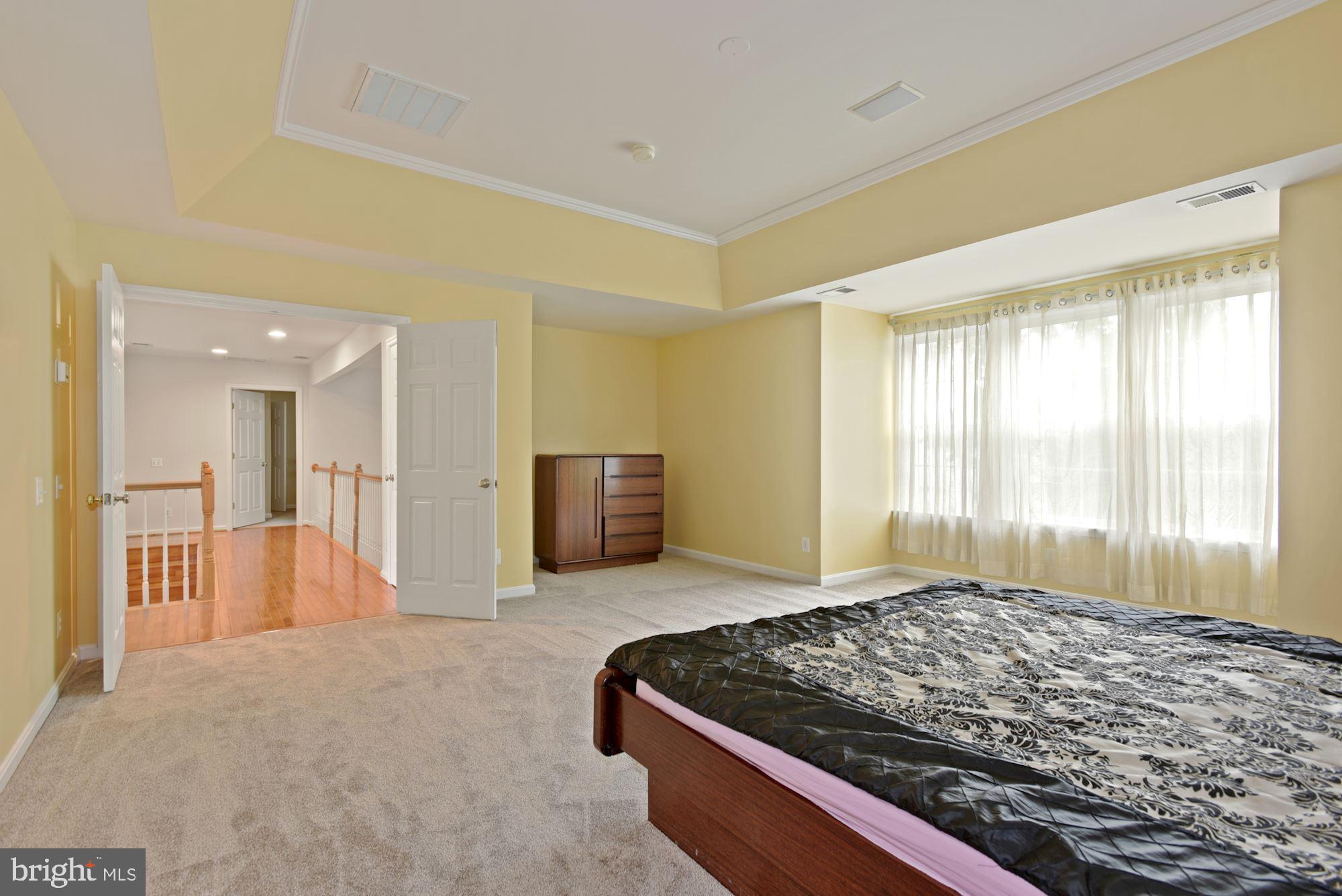 OAKMILL - Residential Lease