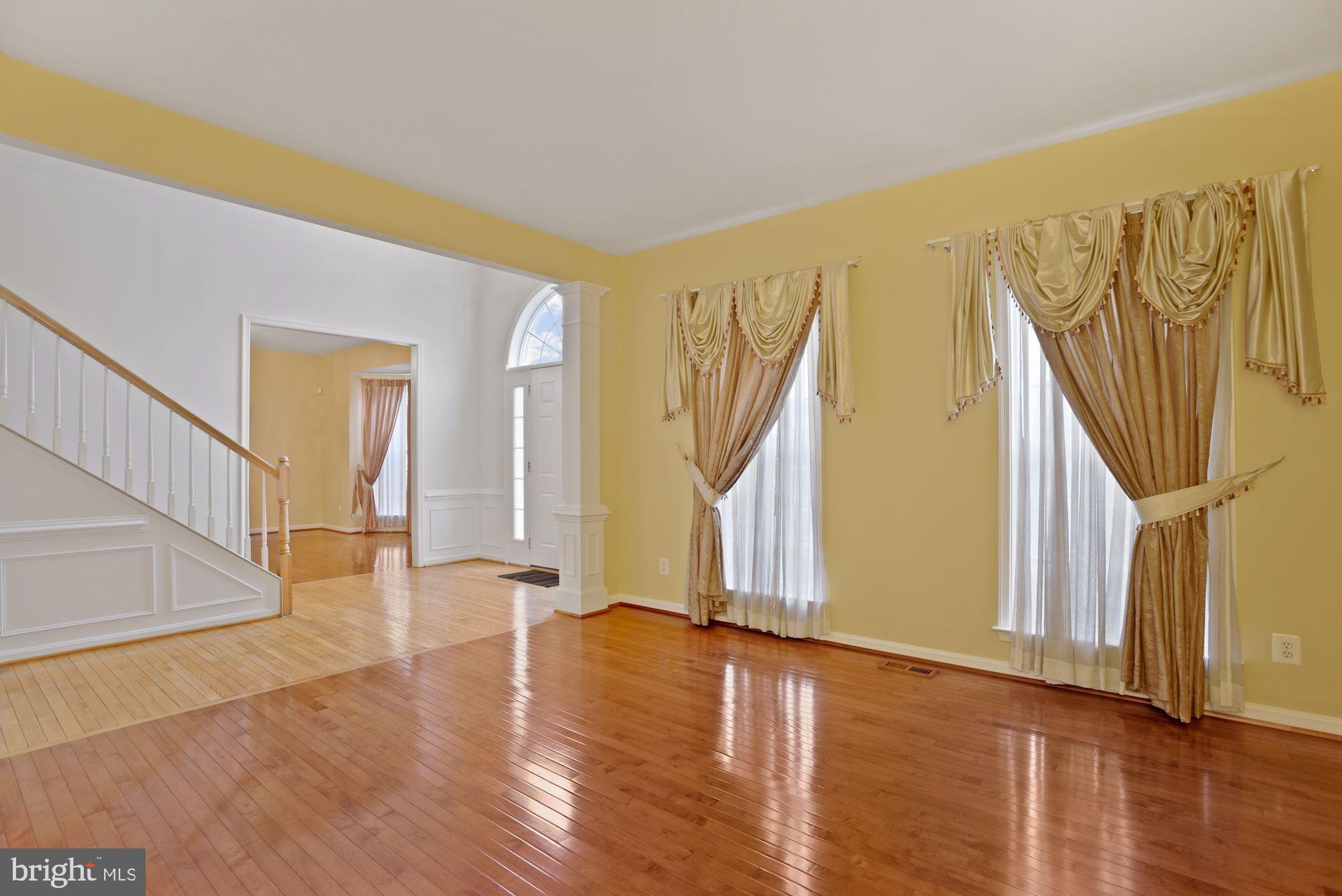 OAKMILL - Residential Lease