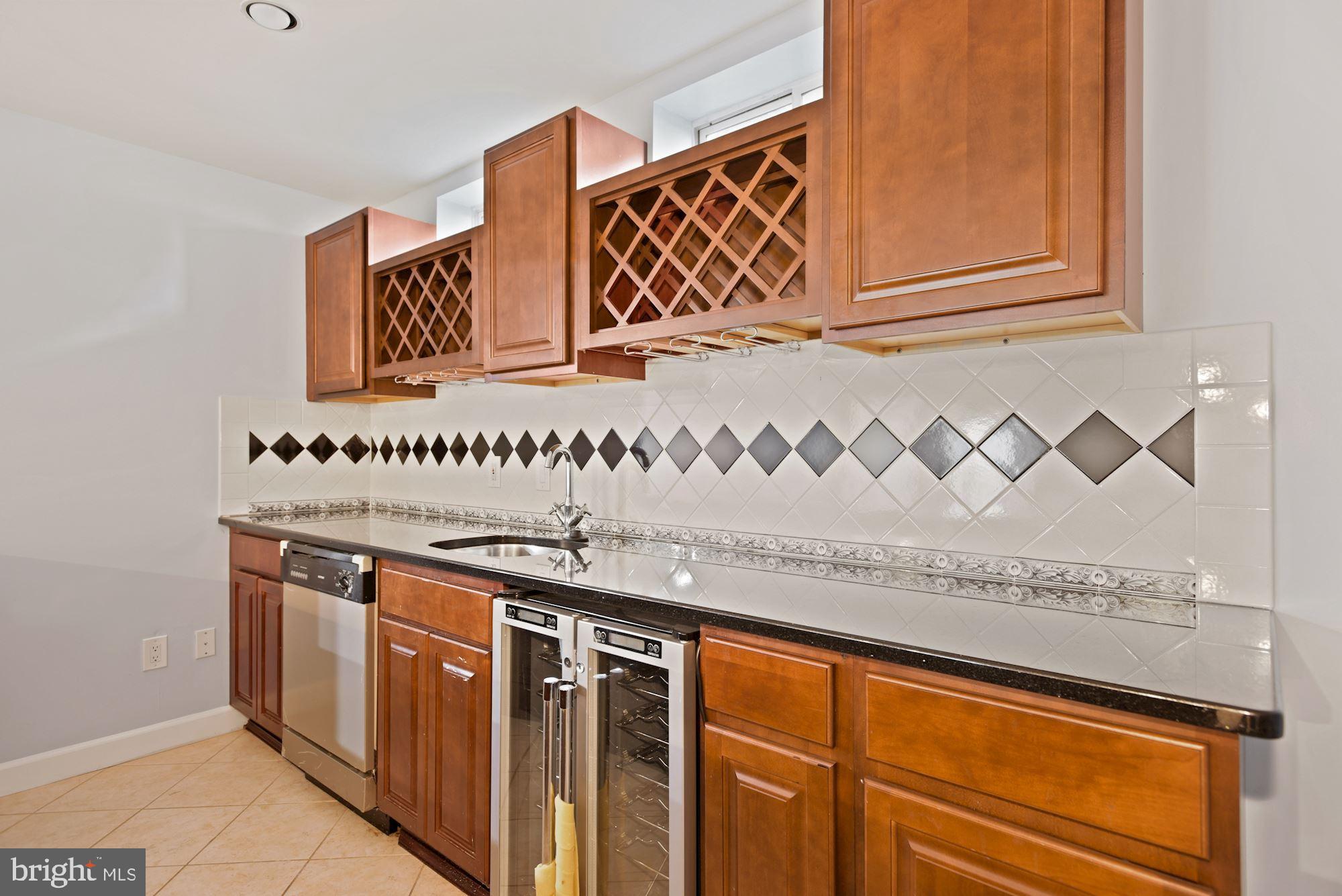 OAKMILL - Residential Lease