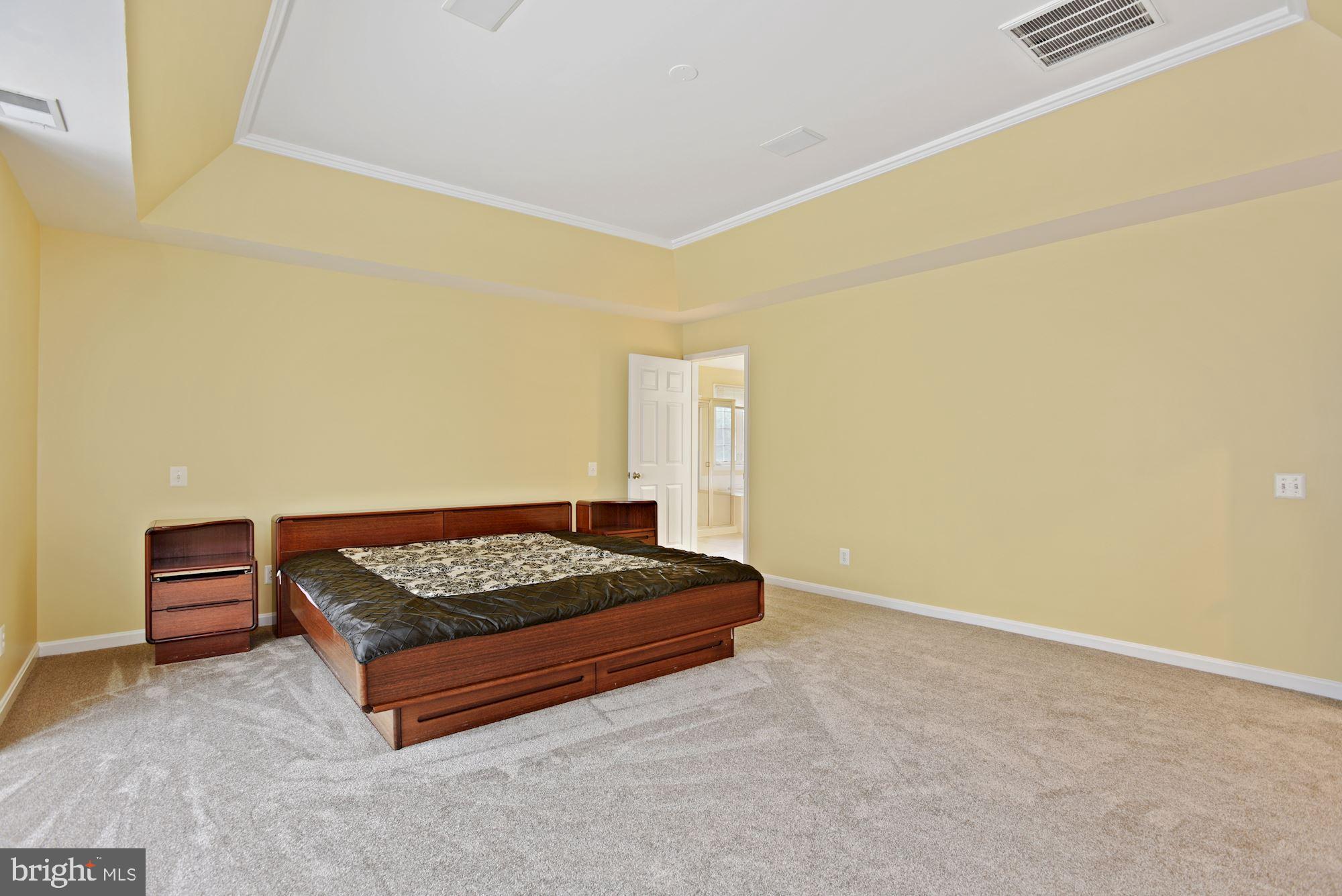 OAKMILL - Residential Lease