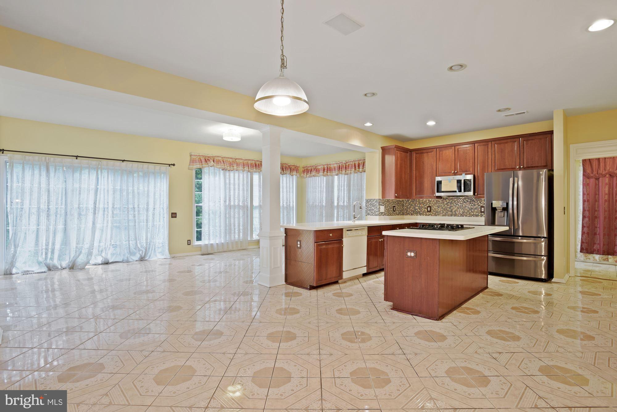 OAKMILL - Residential Lease