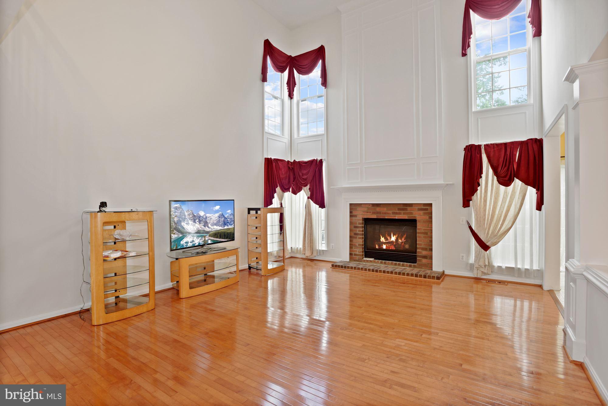 OAKMILL - Residential Lease