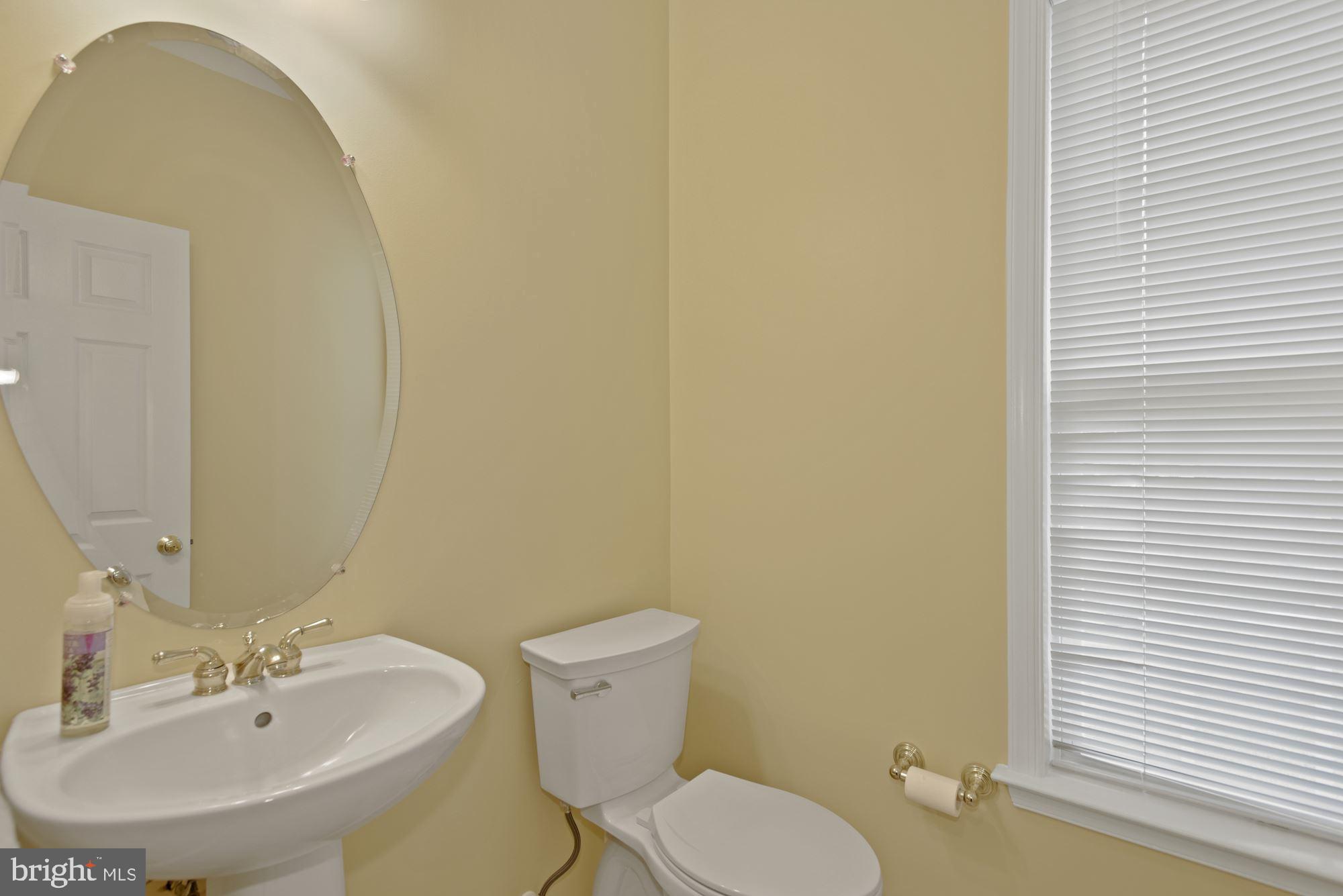 OAKMILL - Residential Lease