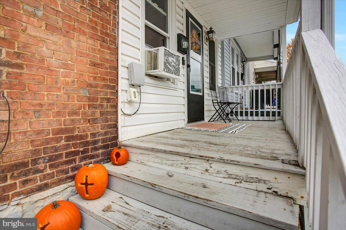 43 W SALISBURY STREET