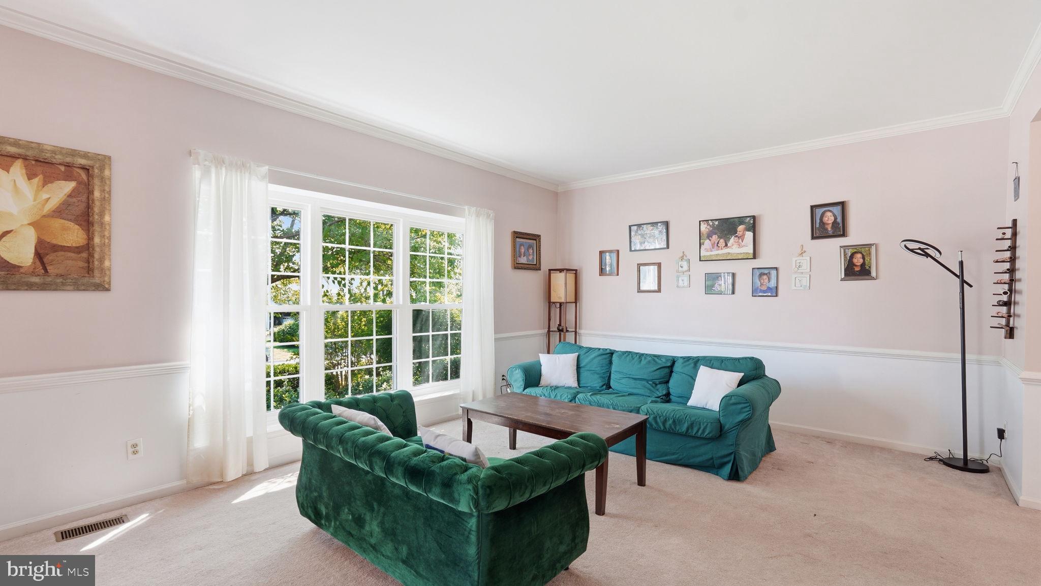 13176 OAK FARM DRIVE