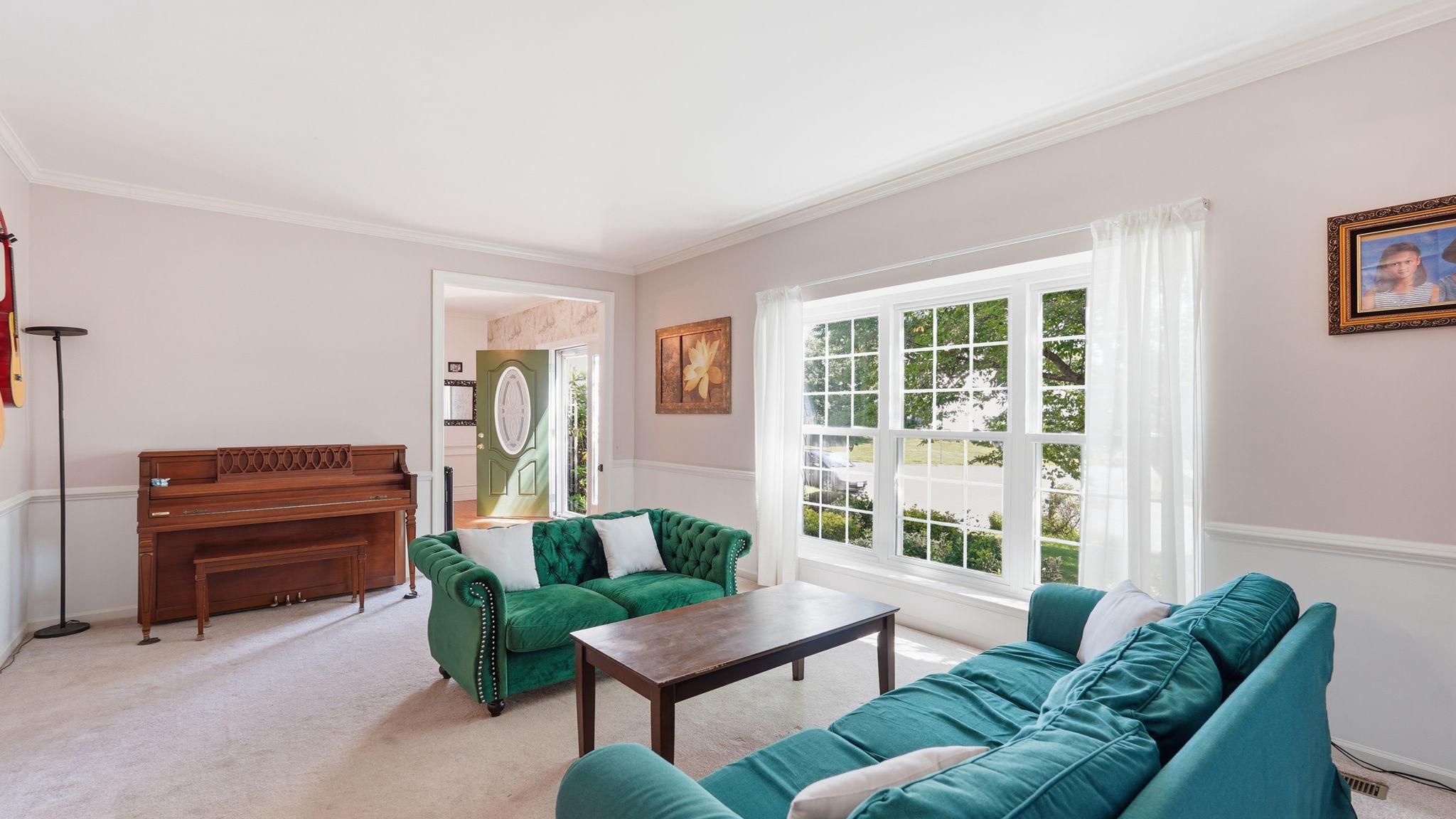 13176 OAK FARM DRIVE