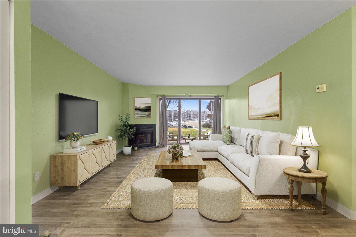 CHESAPEAKE HARBOUR - Residential