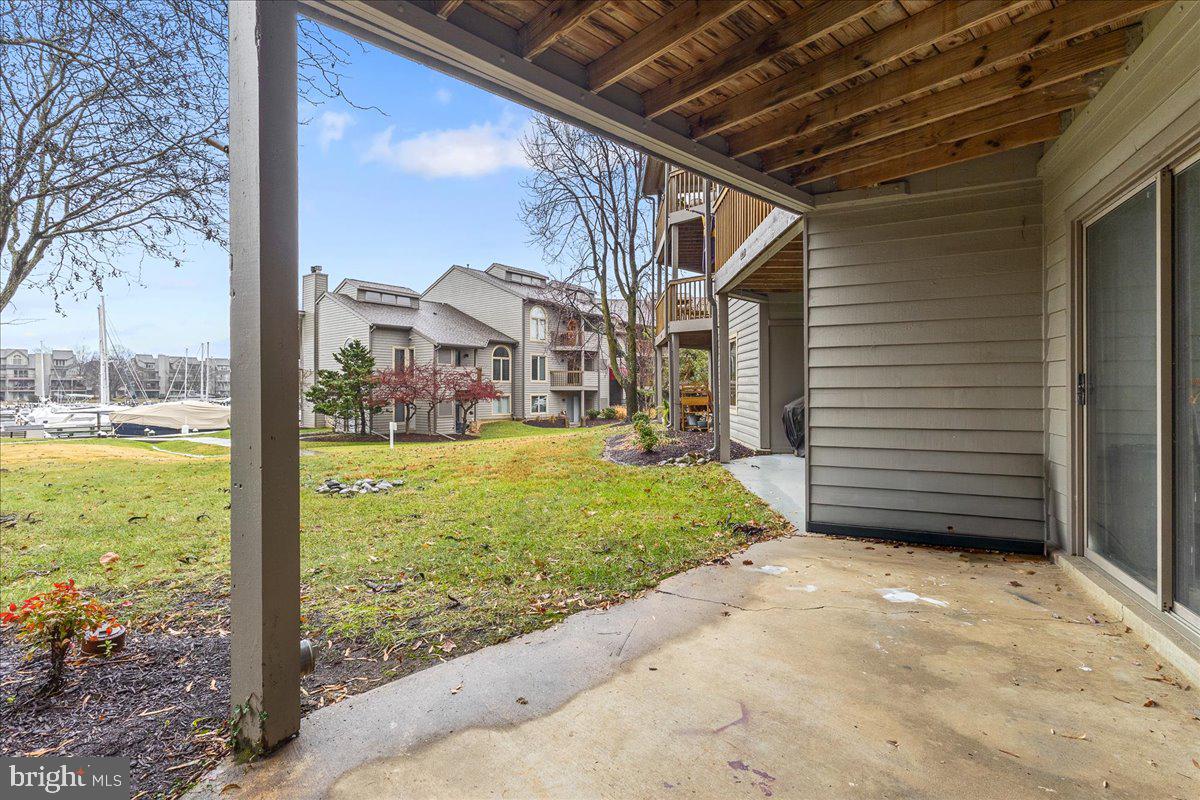 CHESAPEAKE HARBOUR - Residential