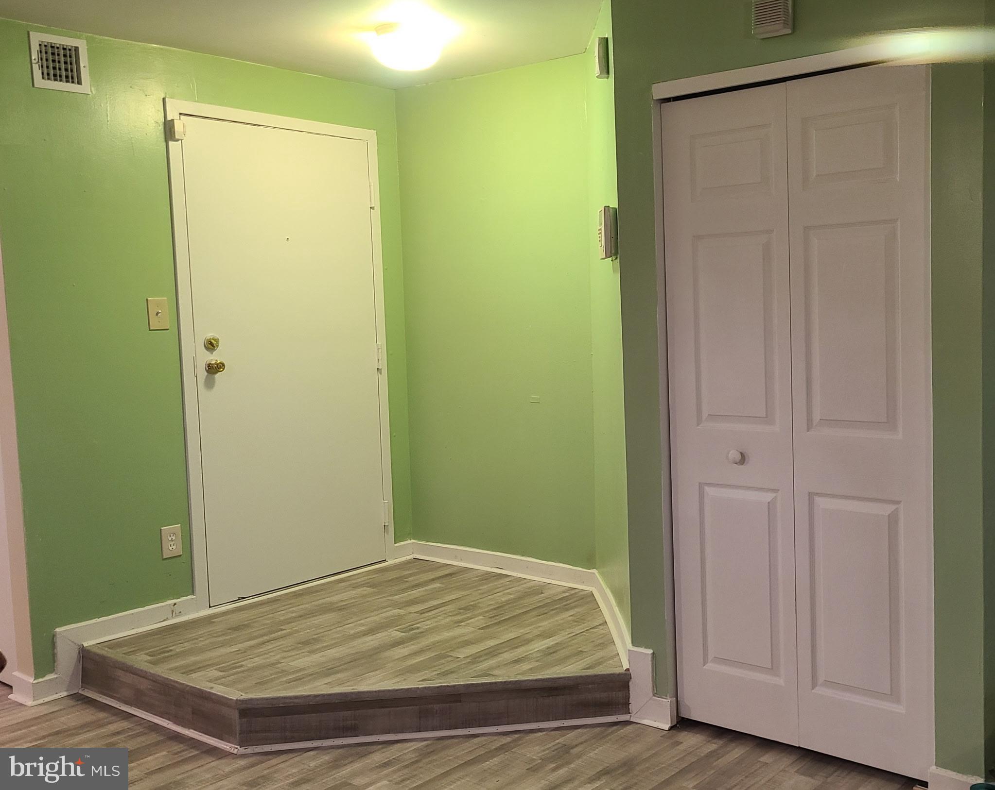 7036 HARBOUR VILLAGE COURT T1