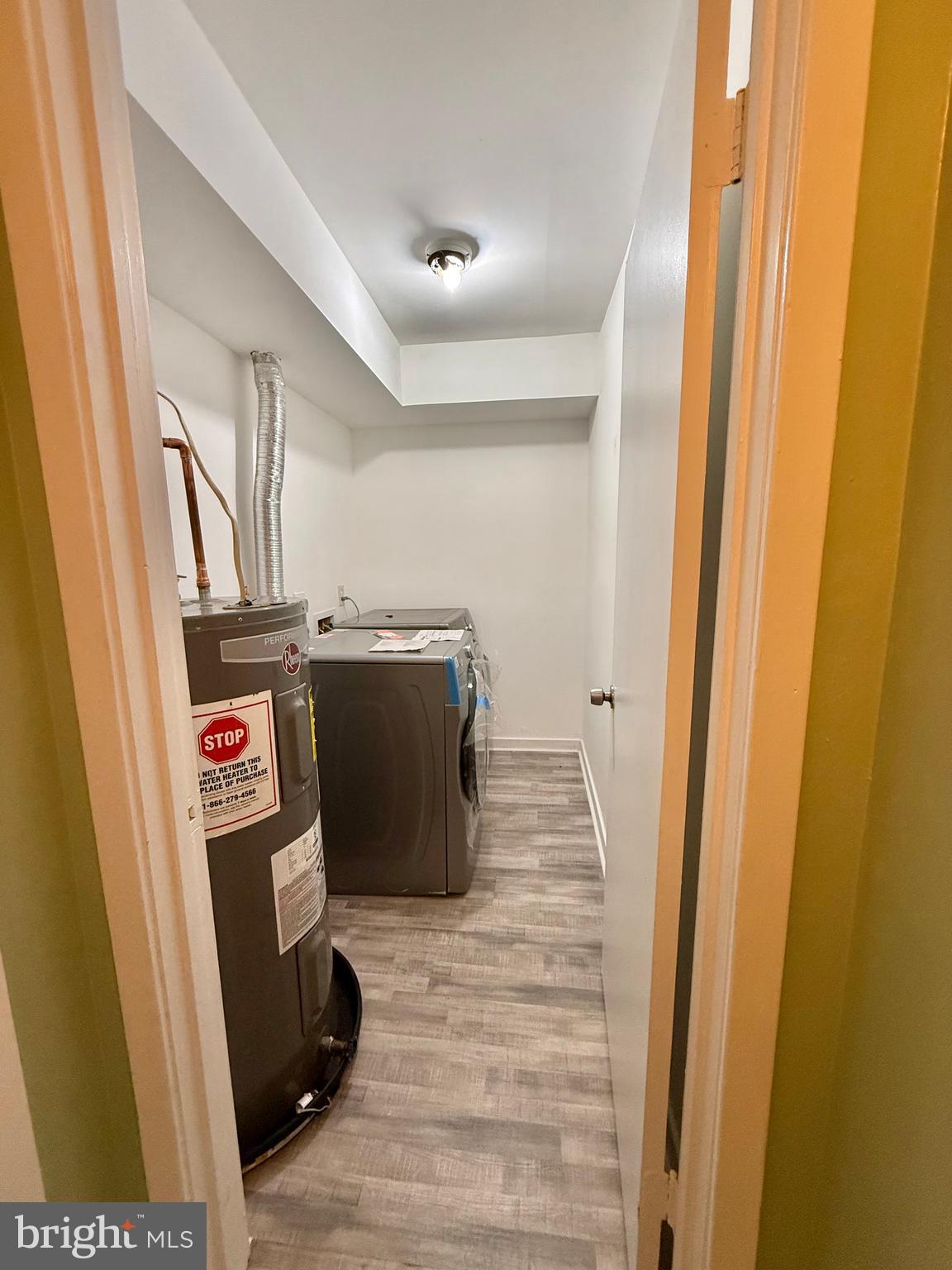 CHESAPEAKE HARBOUR - Residential