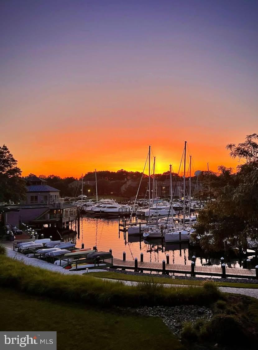 CHESAPEAKE HARBOUR - Residential