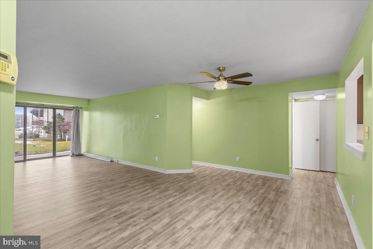 CHESAPEAKE HARBOUR - Residential