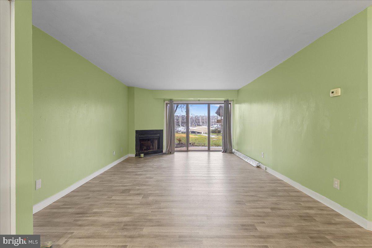 CHESAPEAKE HARBOUR - Residential