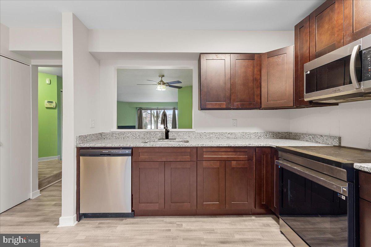 CHESAPEAKE HARBOUR - Residential