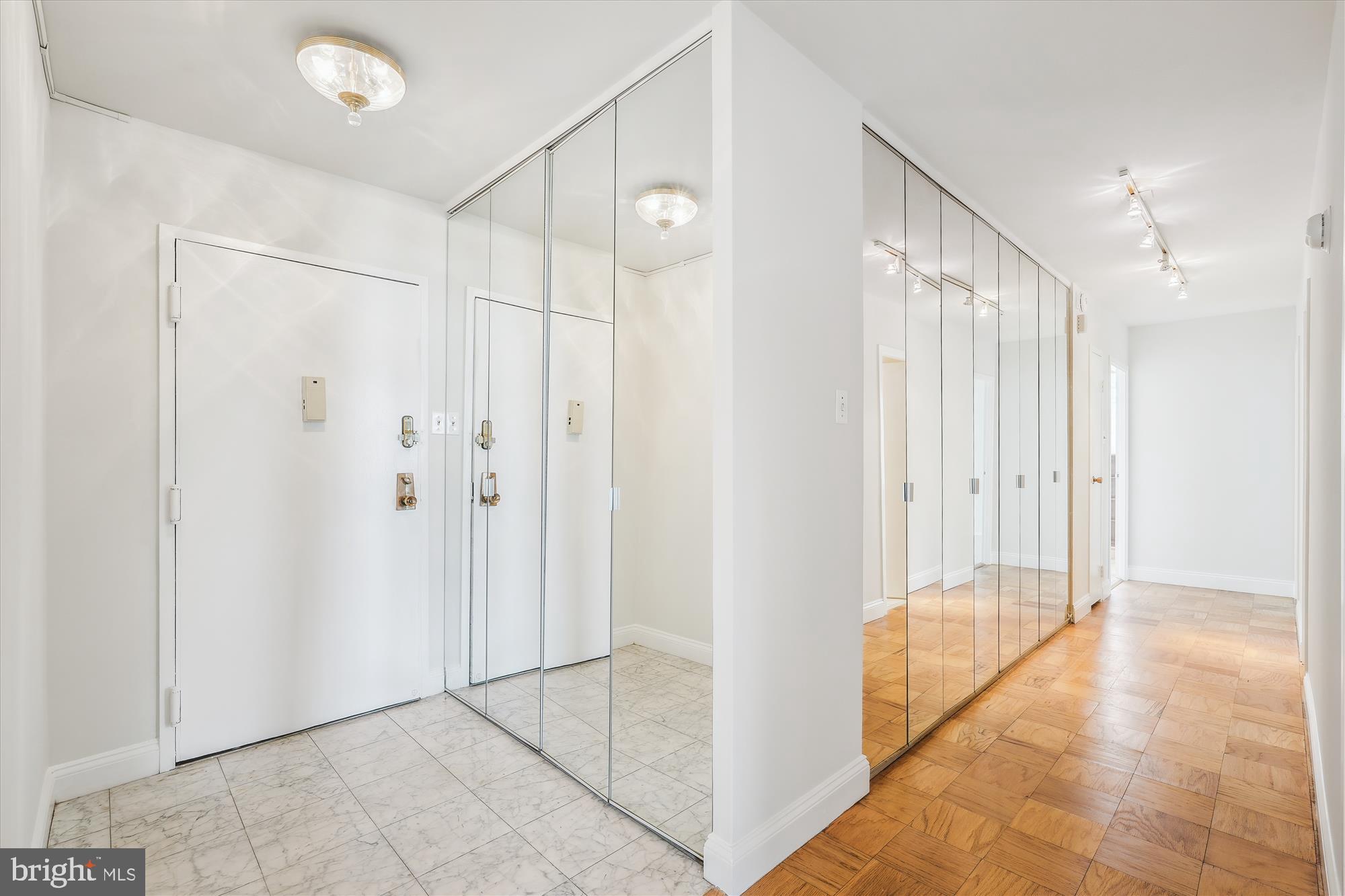 THE FORUM - Residential