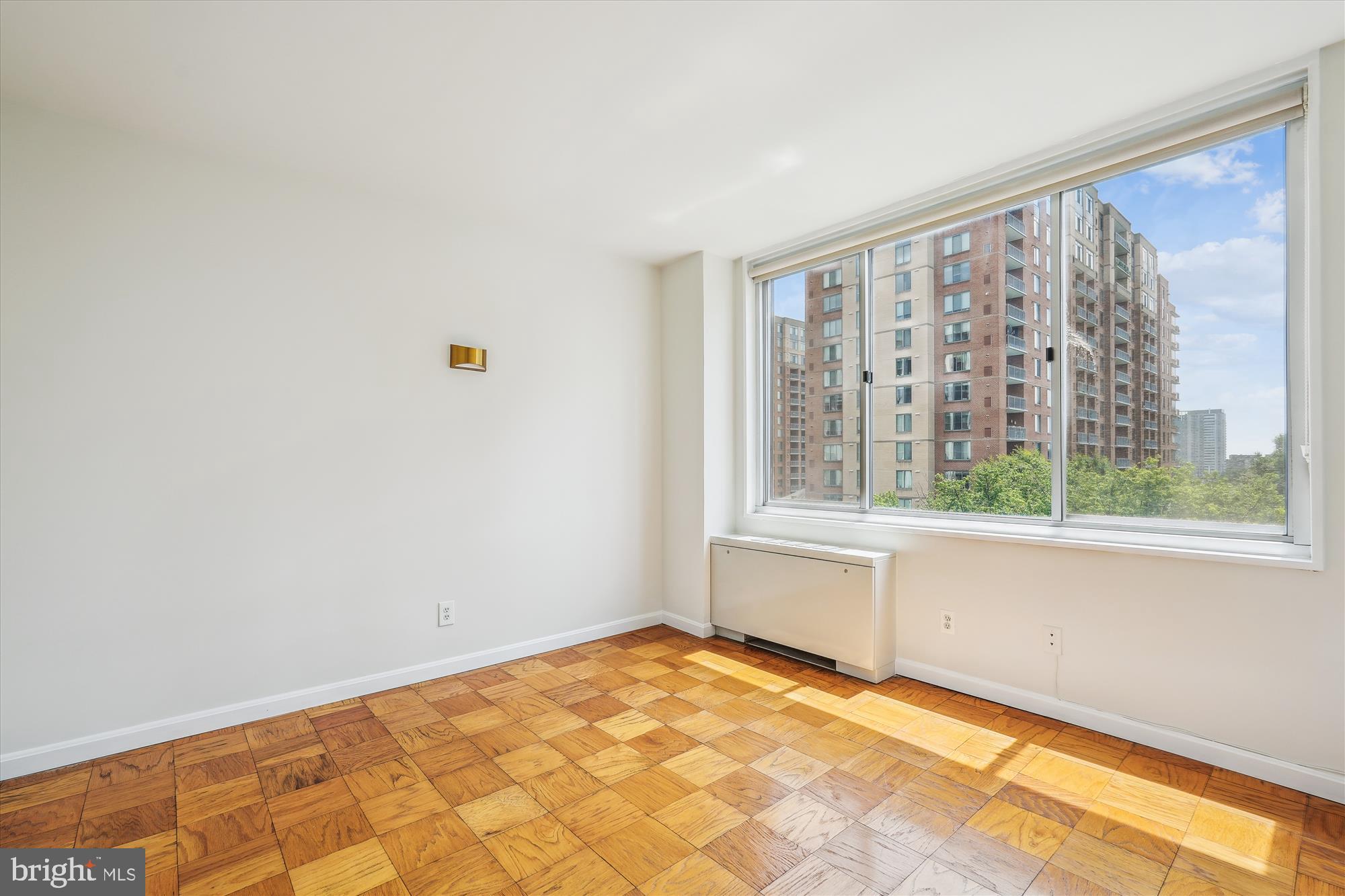 THE FORUM - Residential