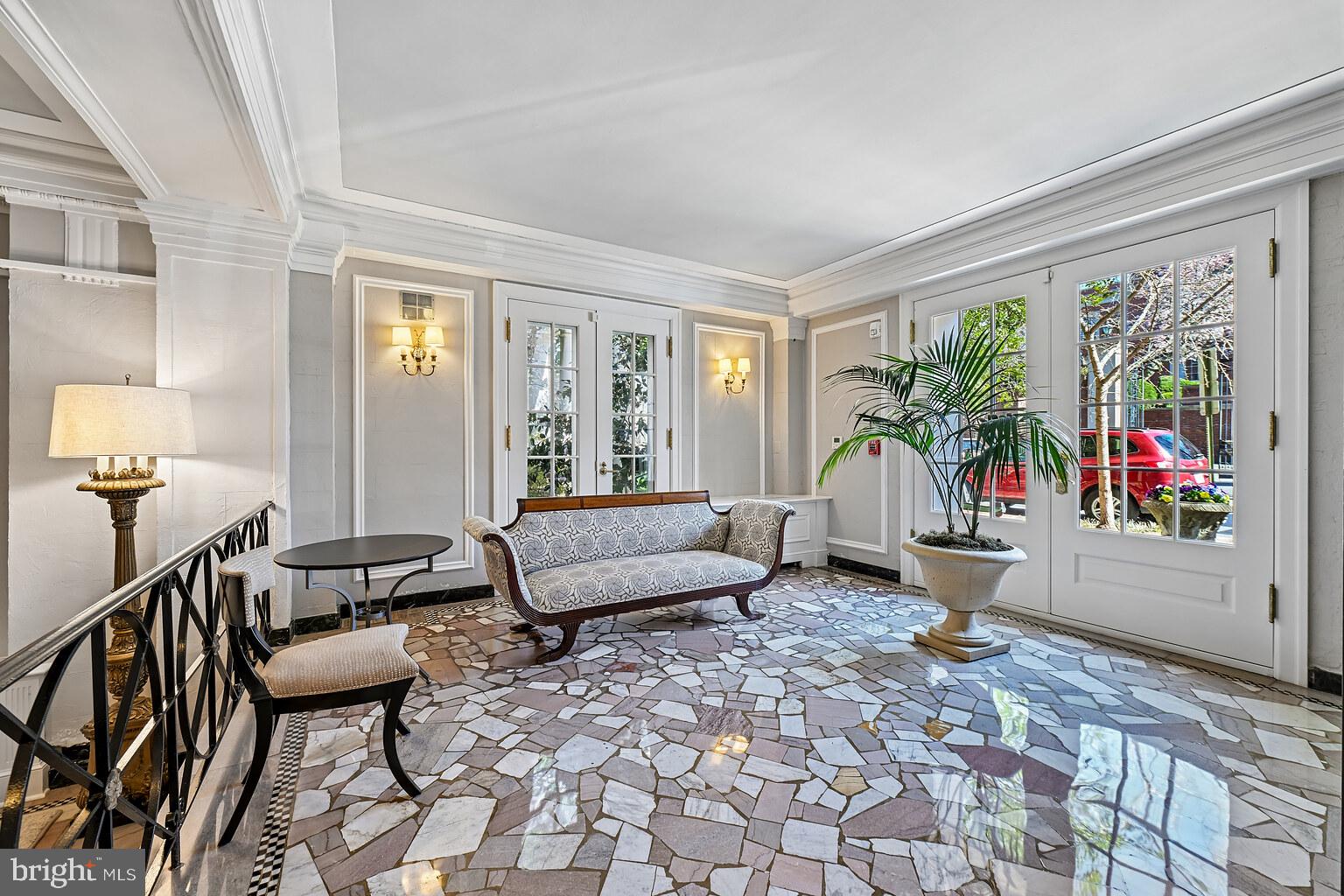 1661 CRESCENT PLACE NW 502