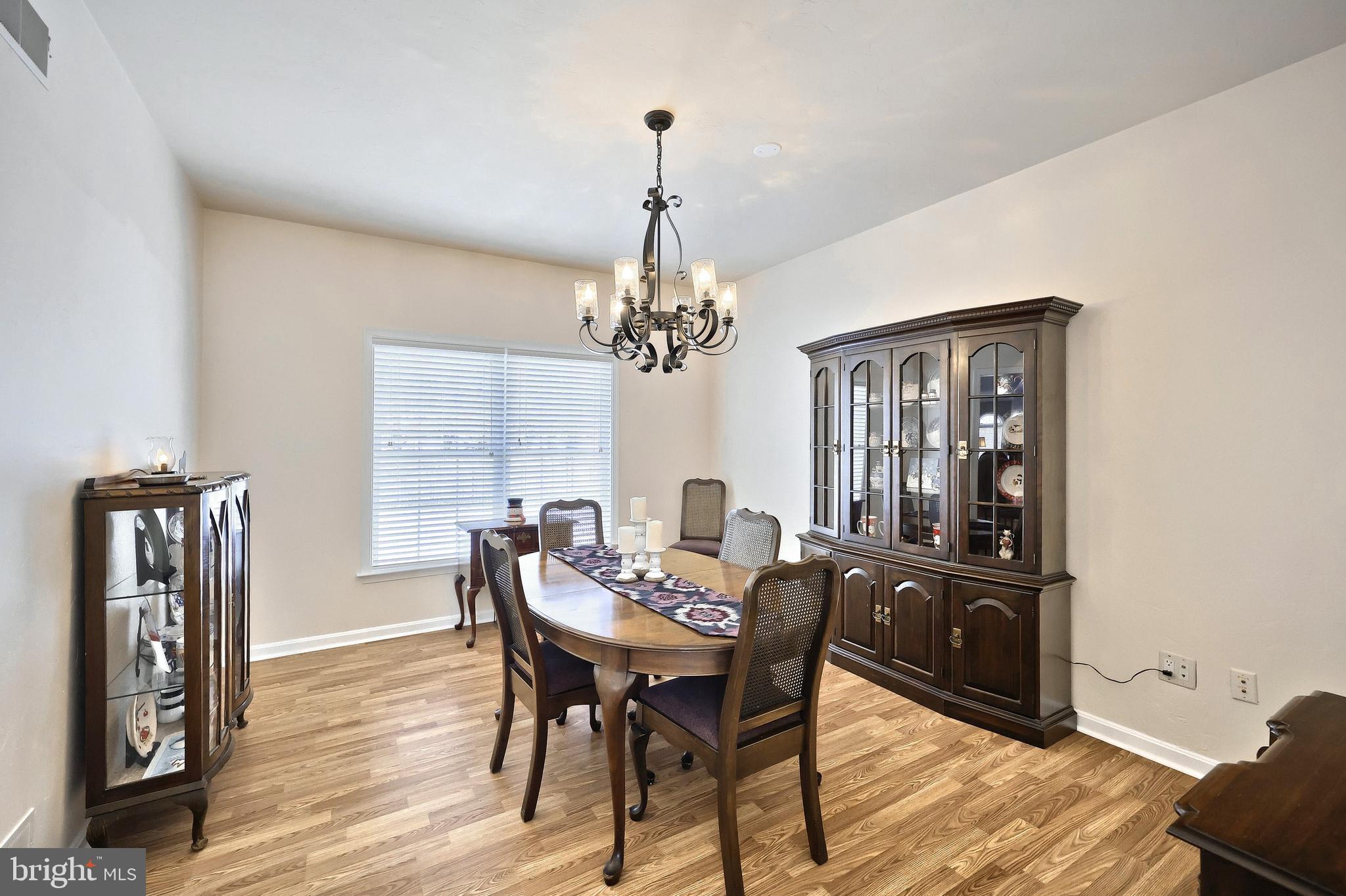 MEADOWVIEW ESTATES - Residential