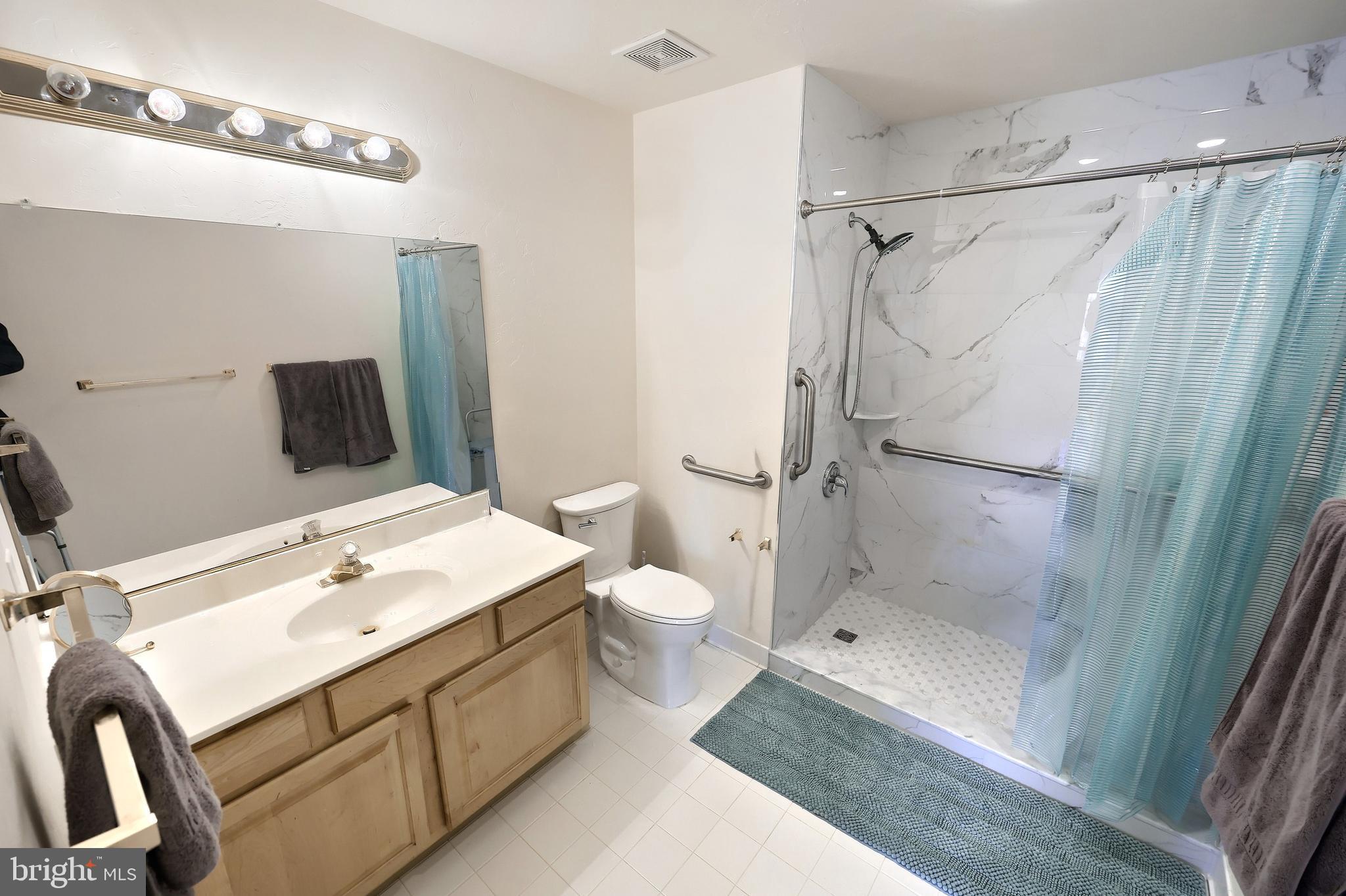 MEADOWVIEW ESTATES - Residential