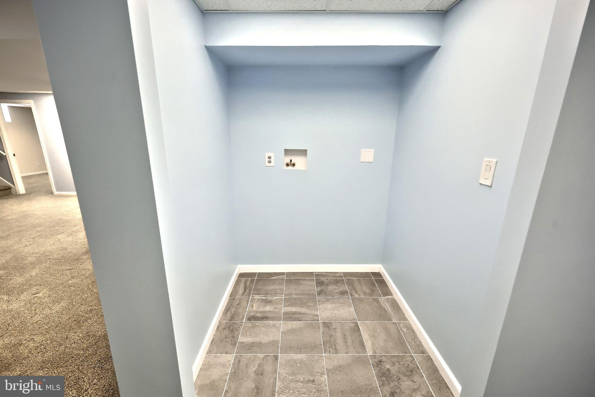 MEADOWVIEW ESTATES - Residential