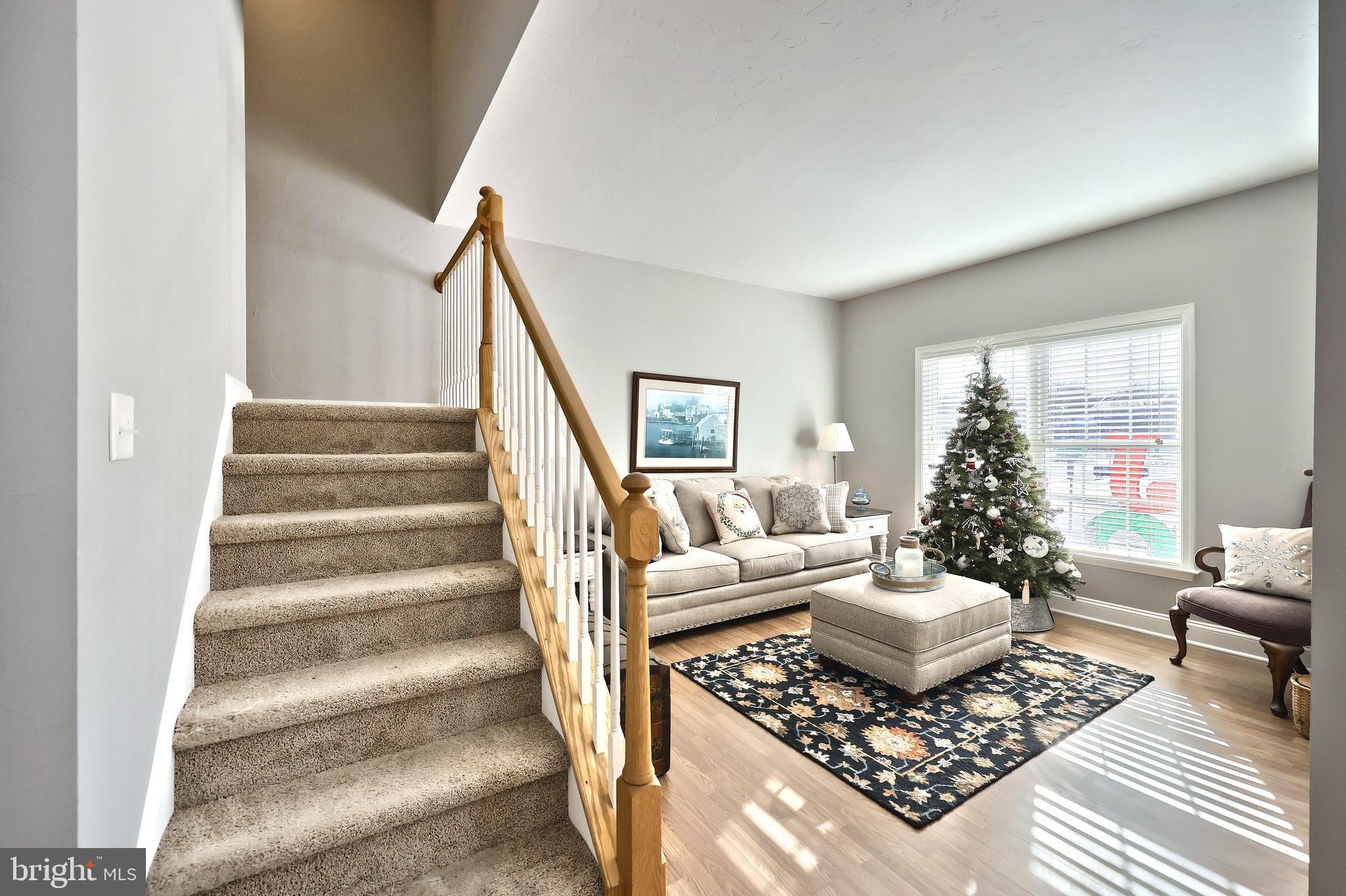 MEADOWVIEW ESTATES - Residential