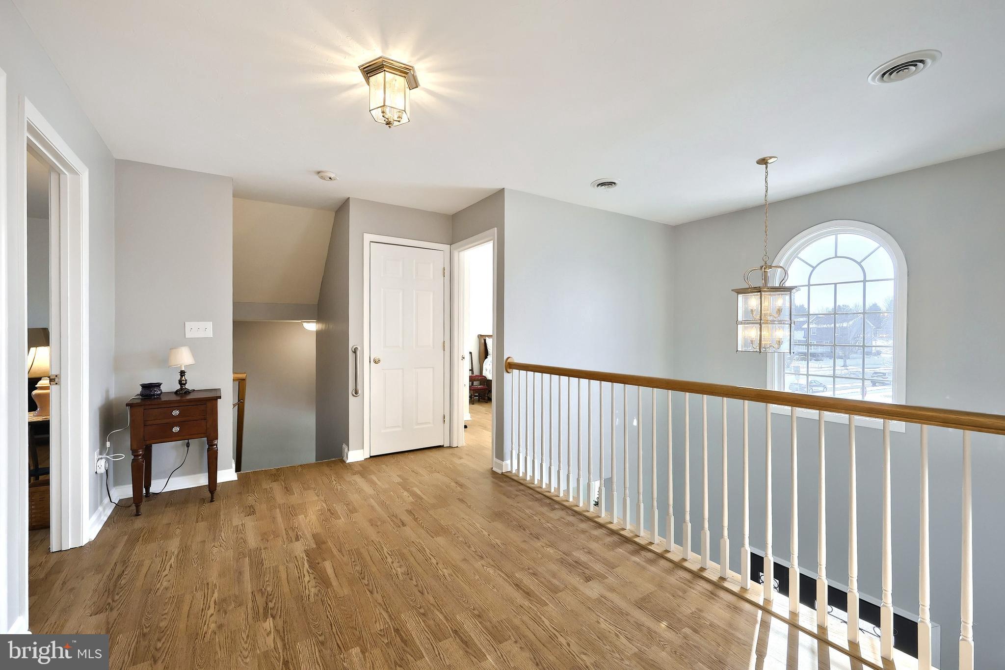 MEADOWVIEW ESTATES - Residential