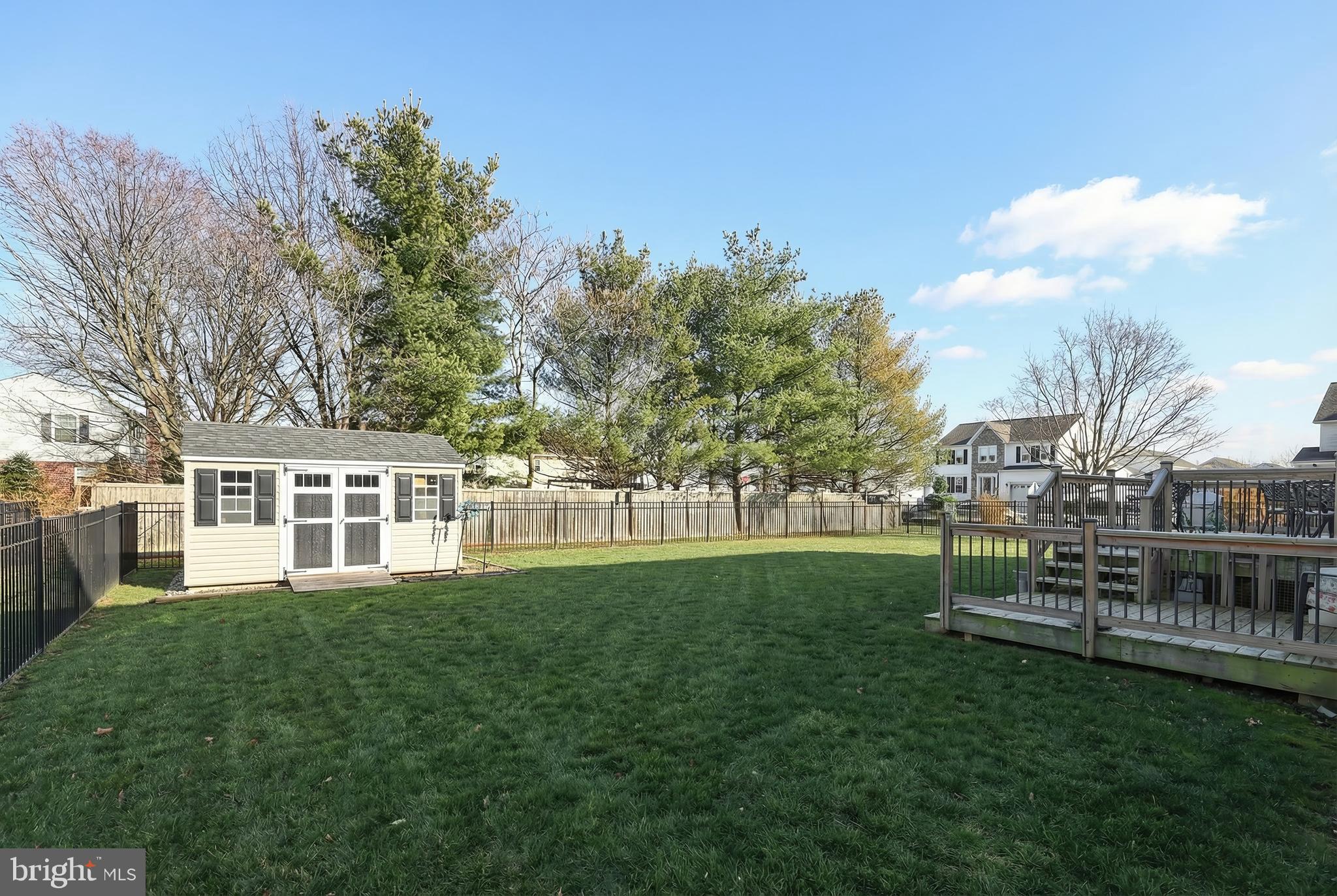 MEADOWVIEW ESTATES - Residential