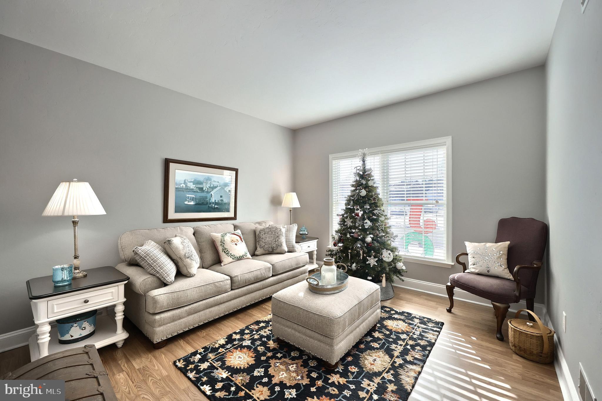 MEADOWVIEW ESTATES - Residential