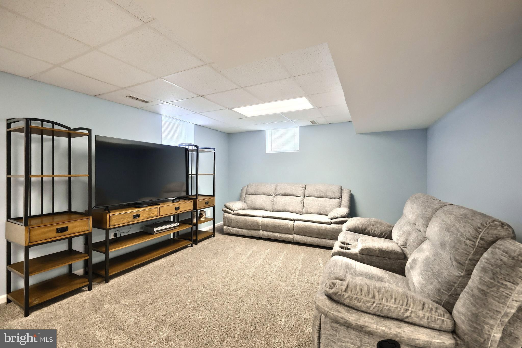 MEADOWVIEW ESTATES - Residential