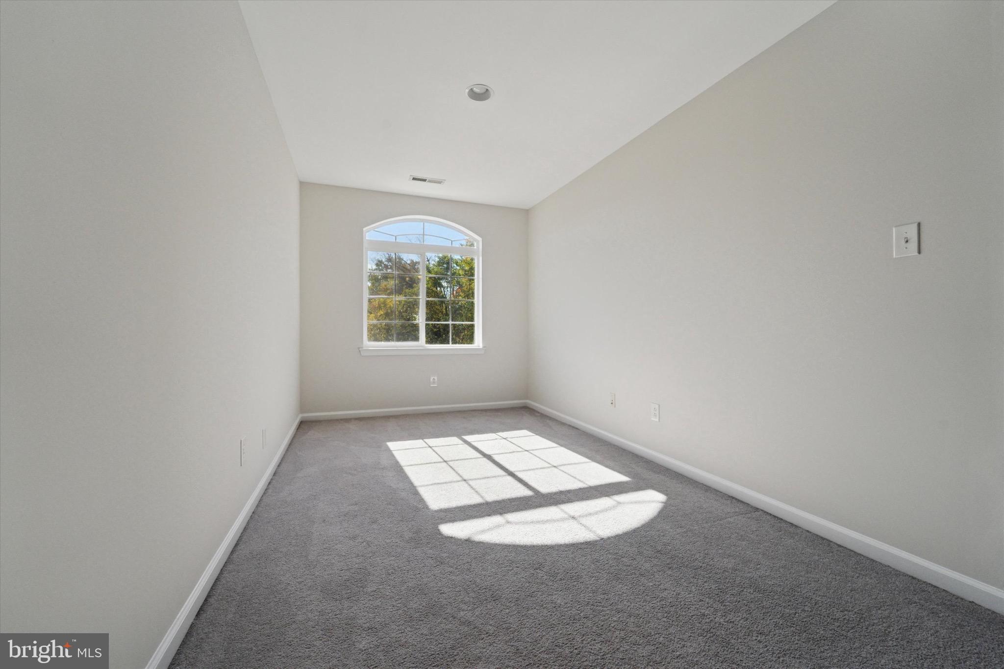 SOMERTON - Residential